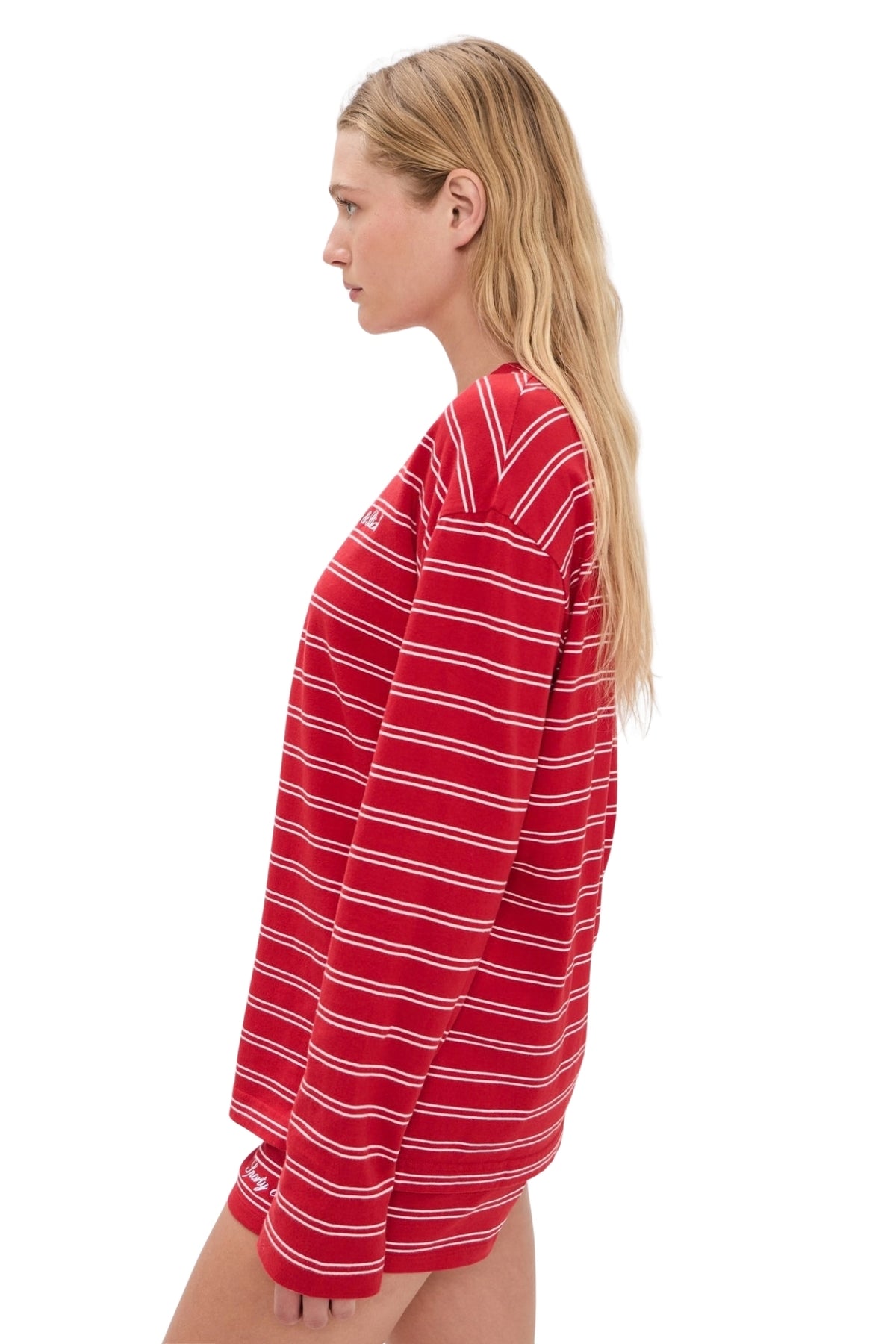 SIGNATURE LOGO EASY LONGSLEEVE IN RUBY AND WHITE