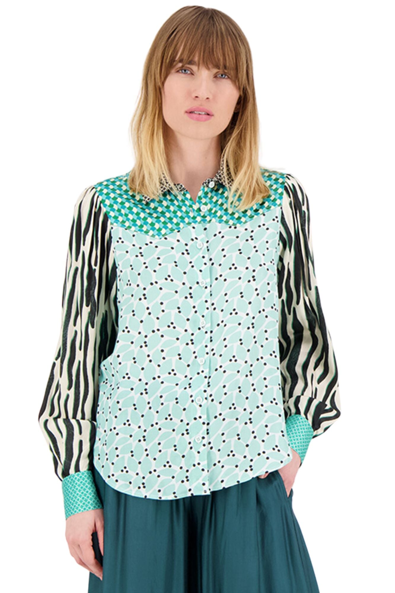 GRACE CROPPED TROPICAL SAFARI SHIRT