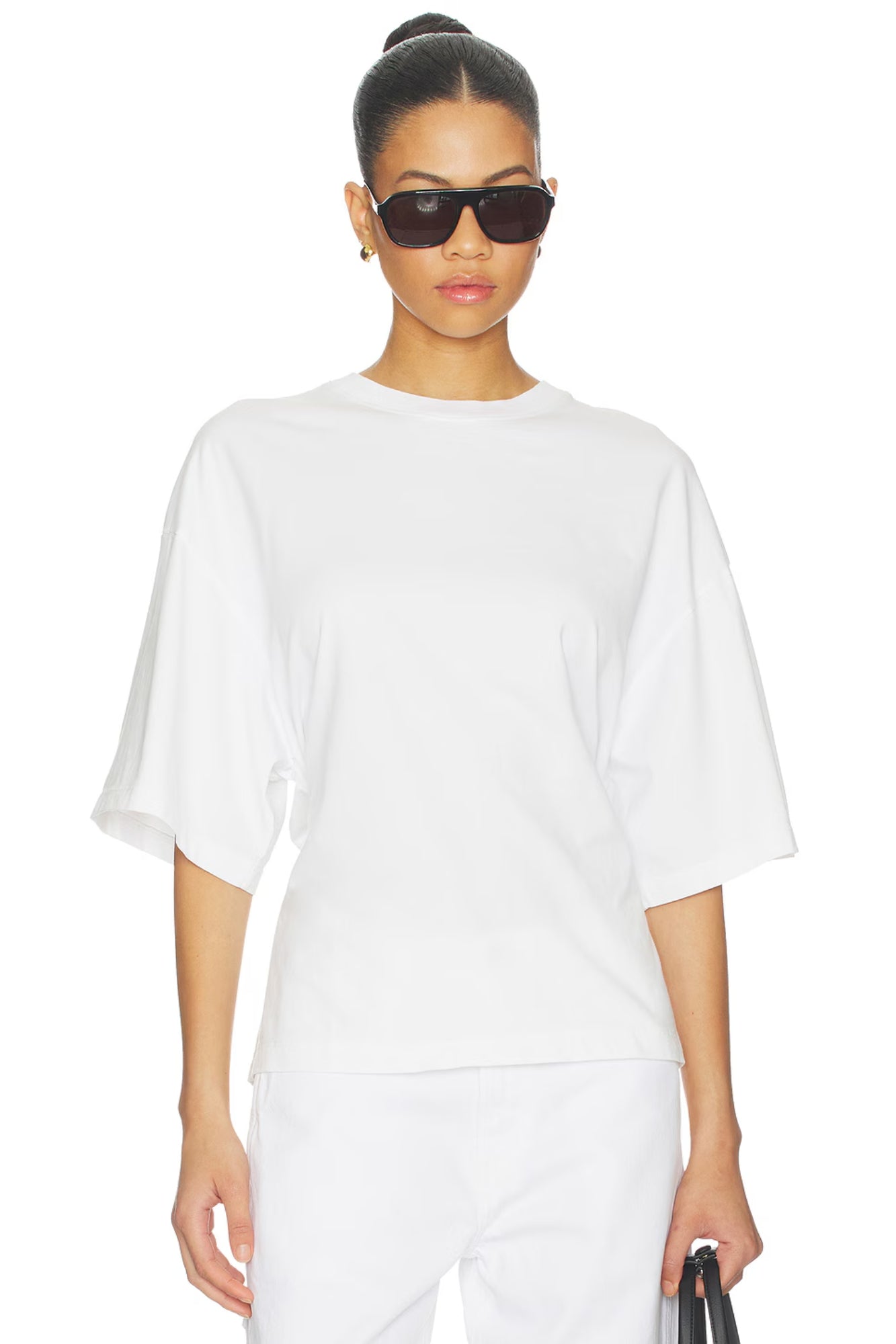 THEO T-SHIRT IN WHITE
