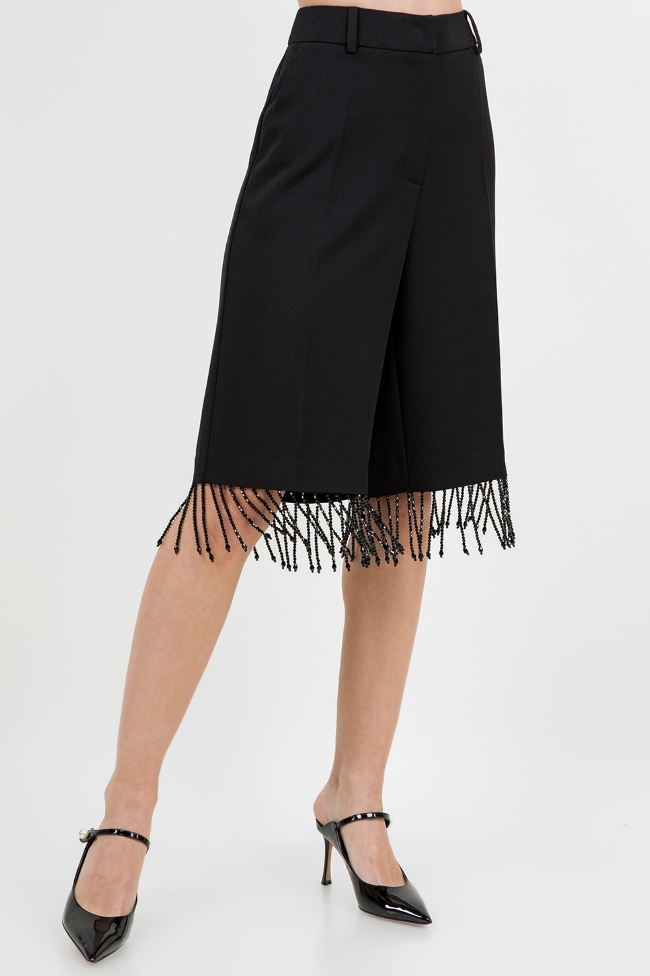 KNEE LENGTH WOVEN SHORTS WITH TASSEL BLACK BEAD TRIM