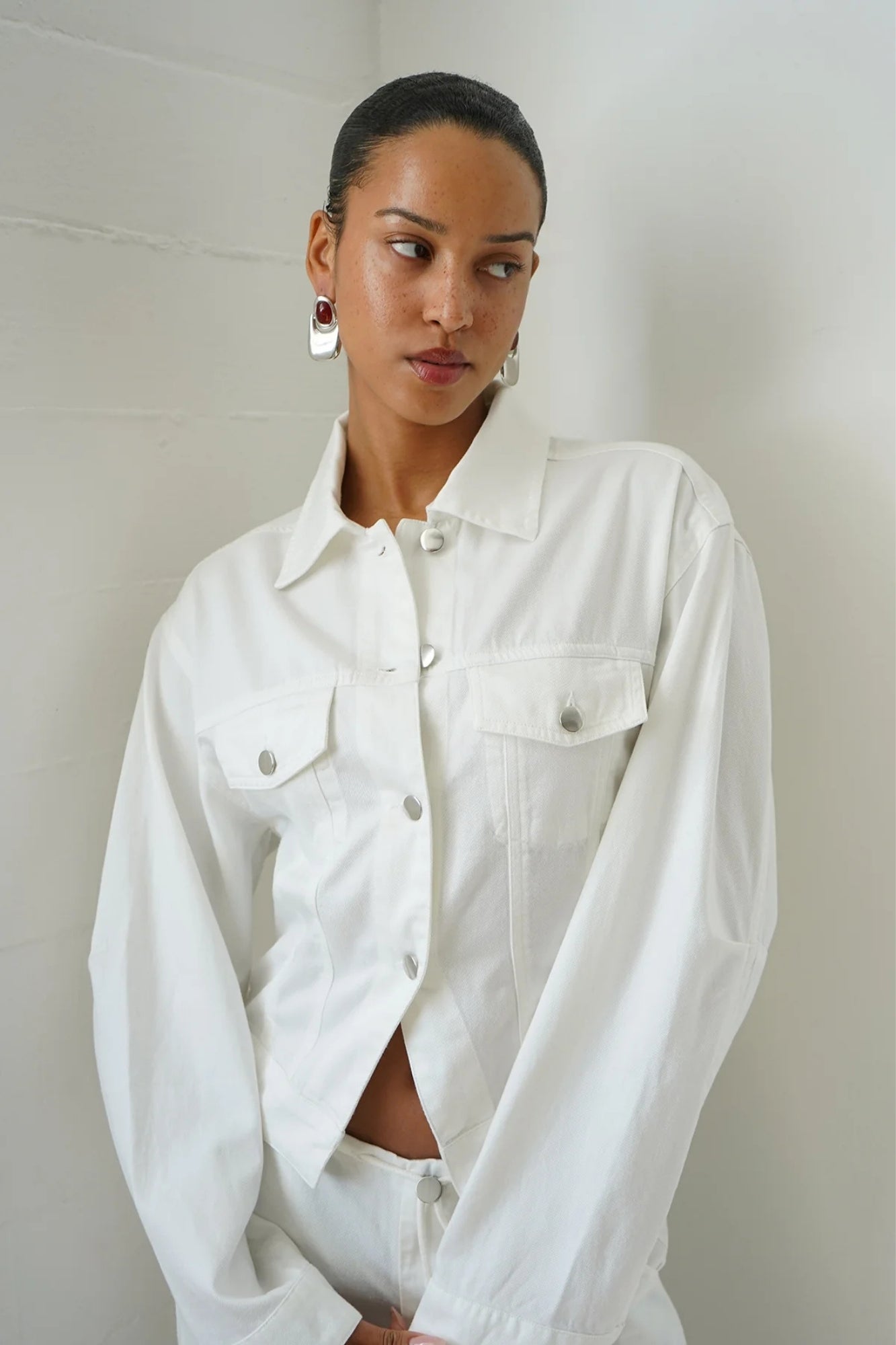 EDIE SOFT DENIM JACKET IN WHITE