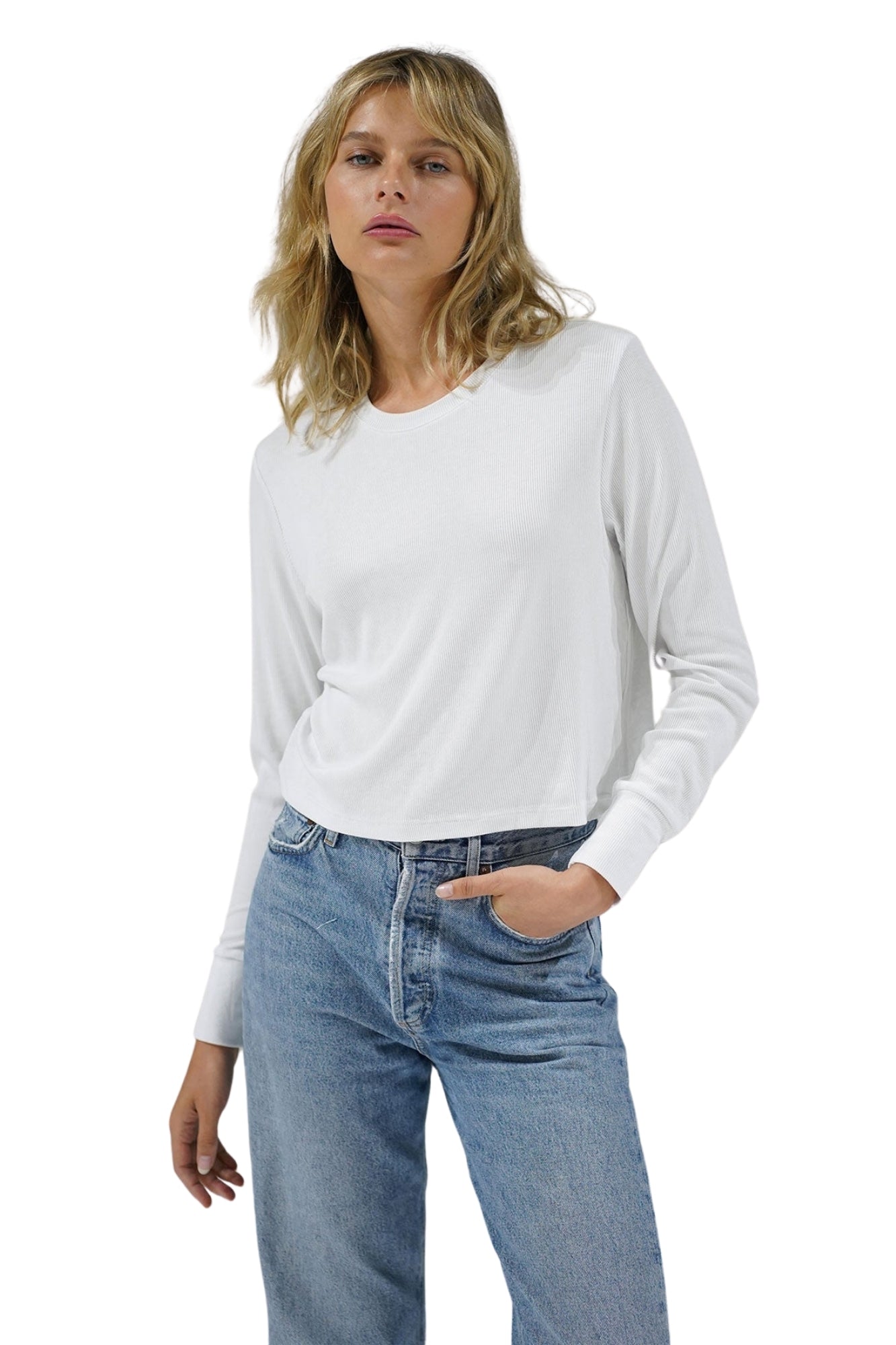LONG SLEEVE WHITE RIBBED CREW