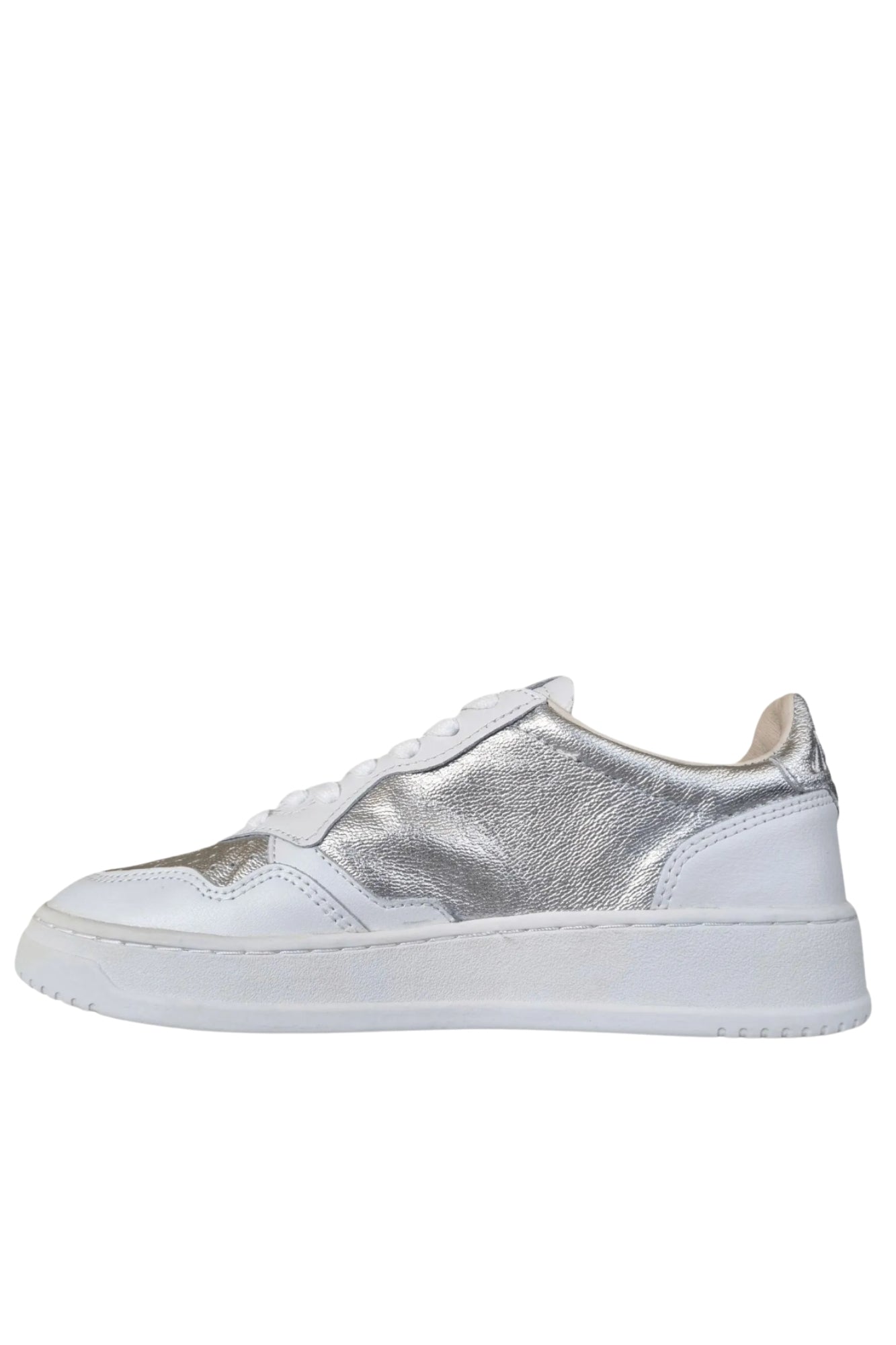MEDALIST LOW SNEAKERS IN WHITE AND SILVER NAPA LEATHER
