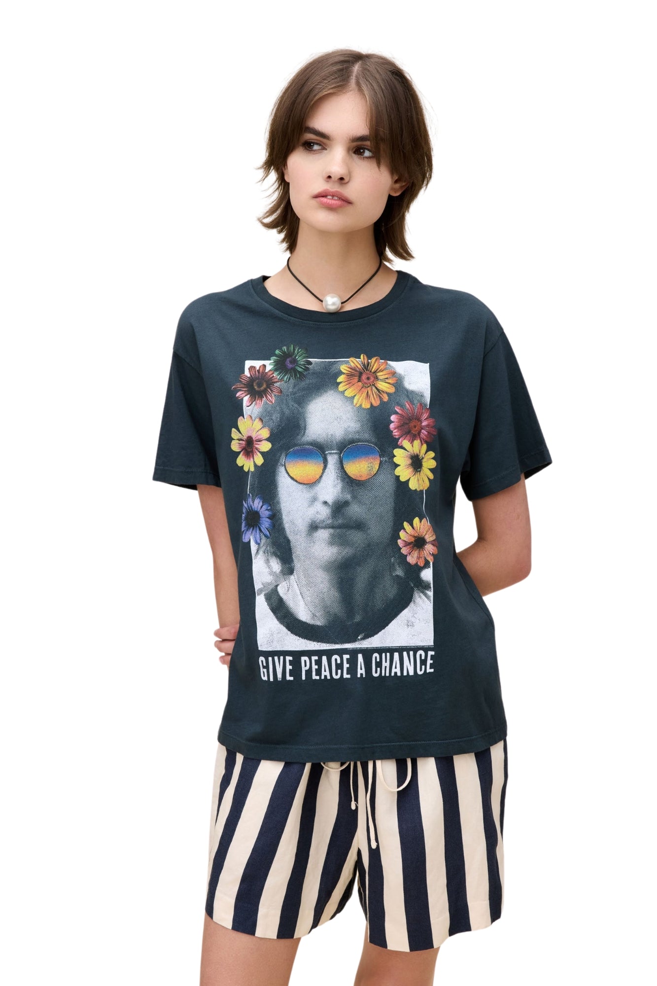 JOHN LENNON GIVE PEACE A CHANCE BOYFRIEND TEE
