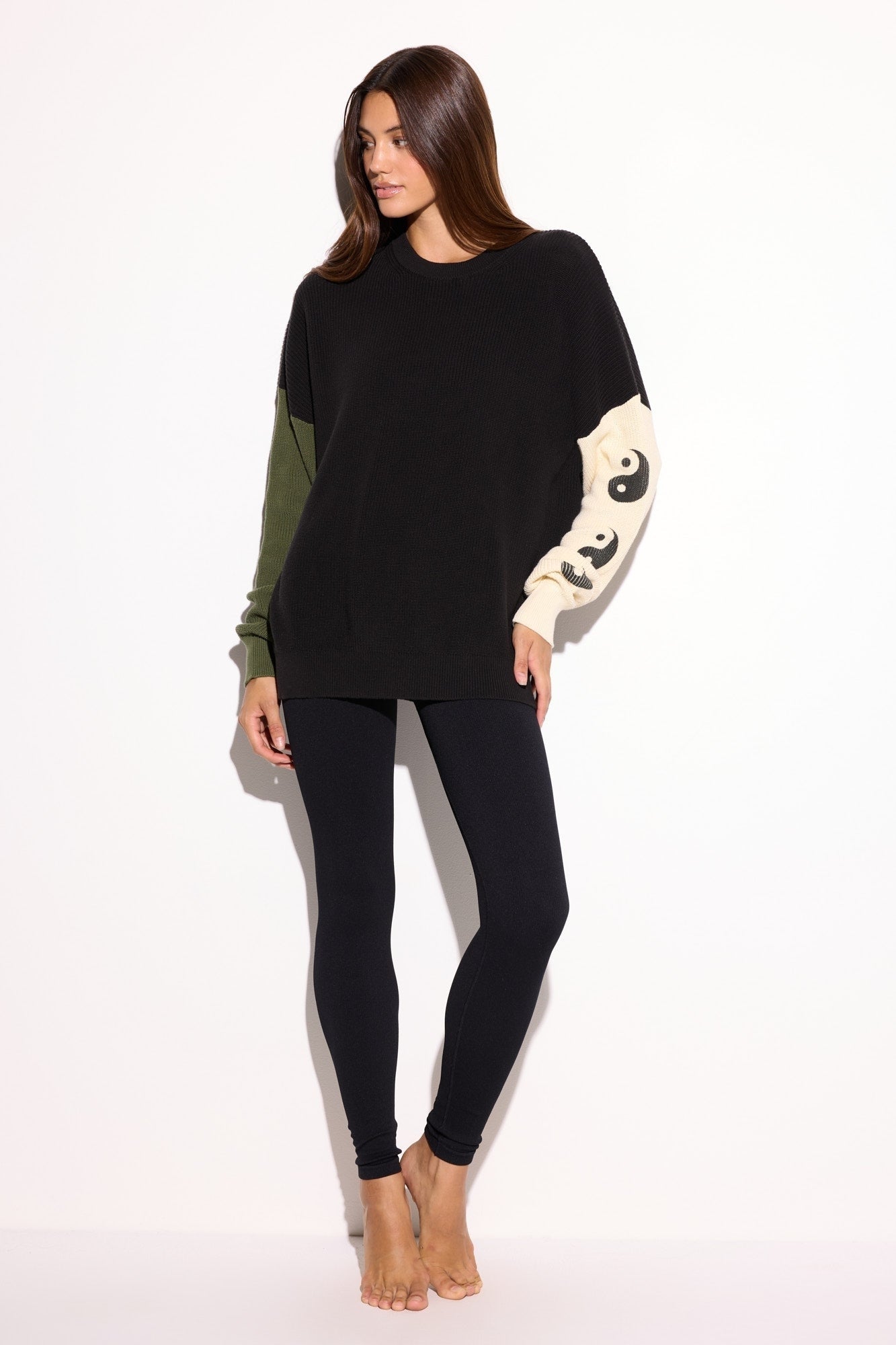 YIN YANG STACK LYRICS SWEATER BLACK