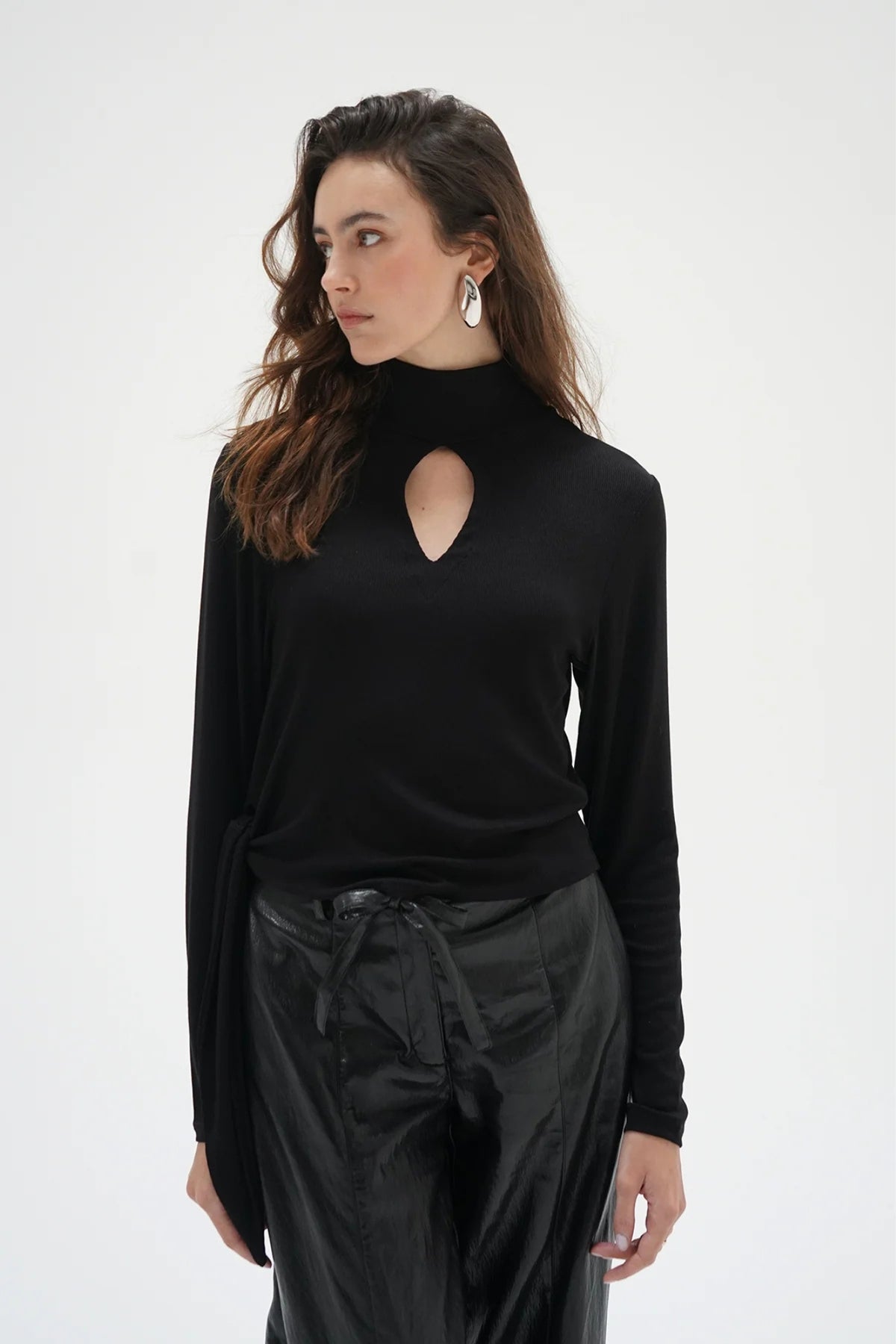 RORY TOP IN BLACK