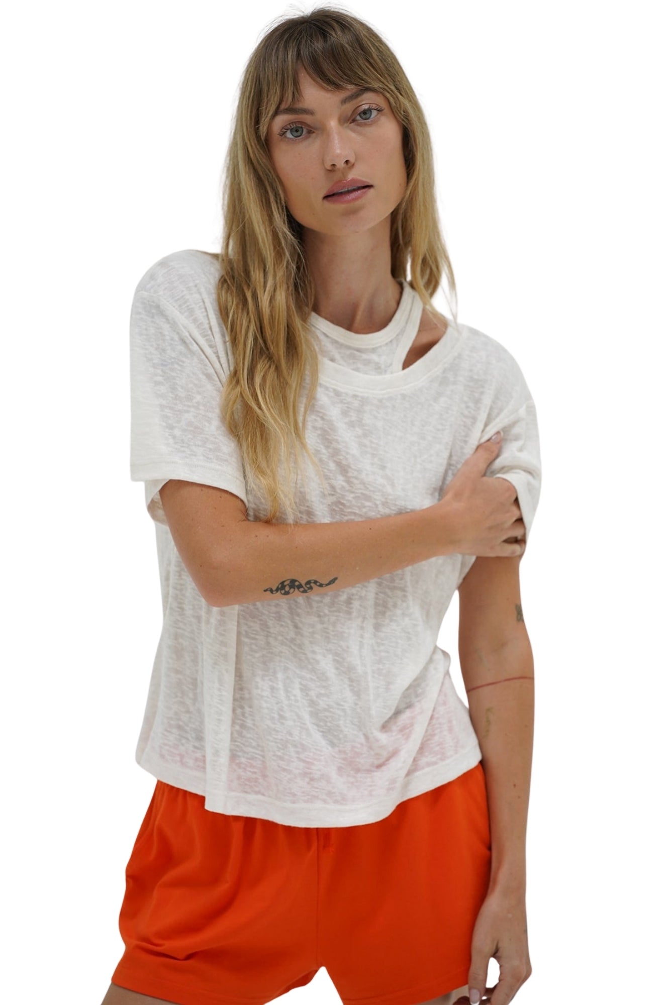 WALKER WHISPER WHITE TEE