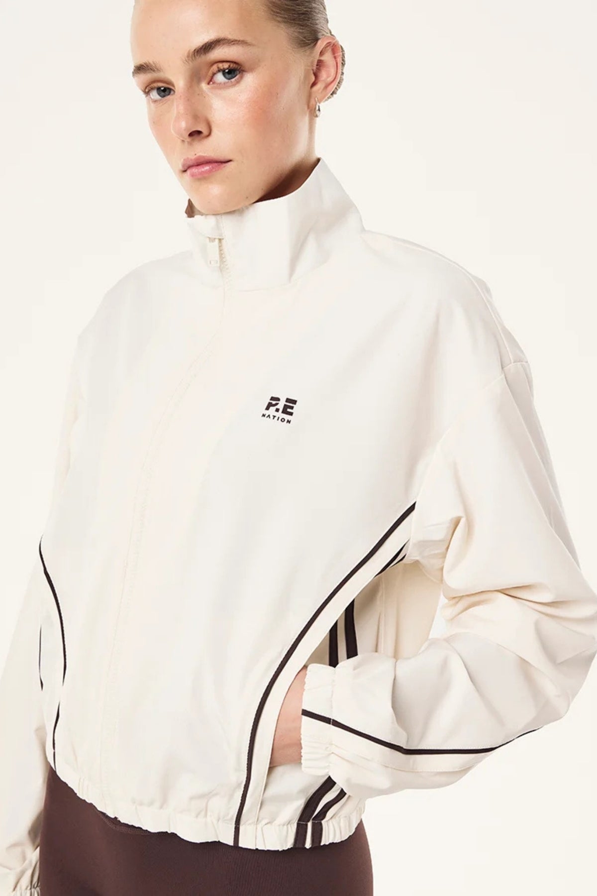 LINEAR JACKET IN WHISPER WHITE