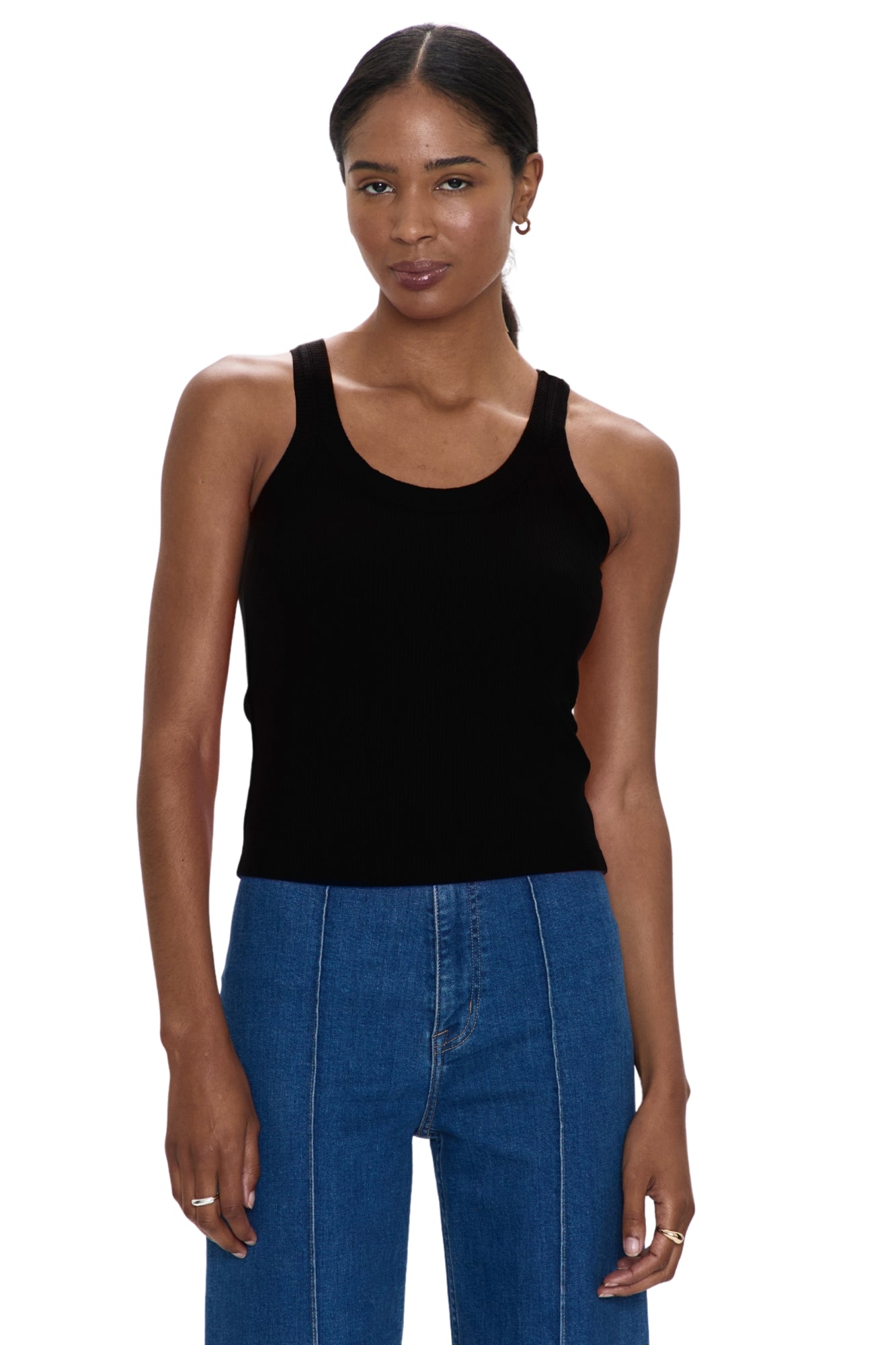CHRISTY CURVED HEM TANK TOP
