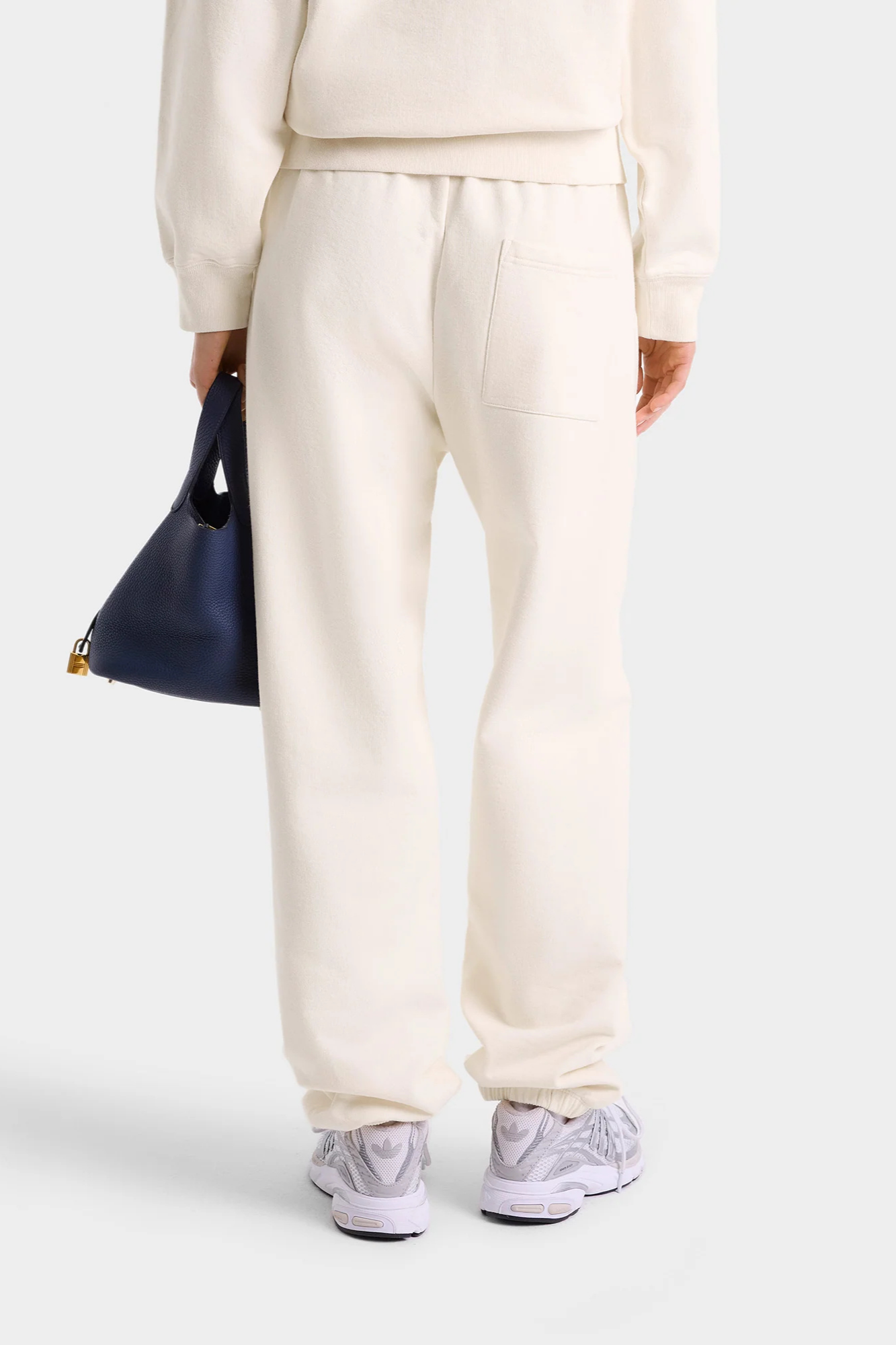 WELLNESS CLUB MC EMBROIDERED CREAM SWEATPANT