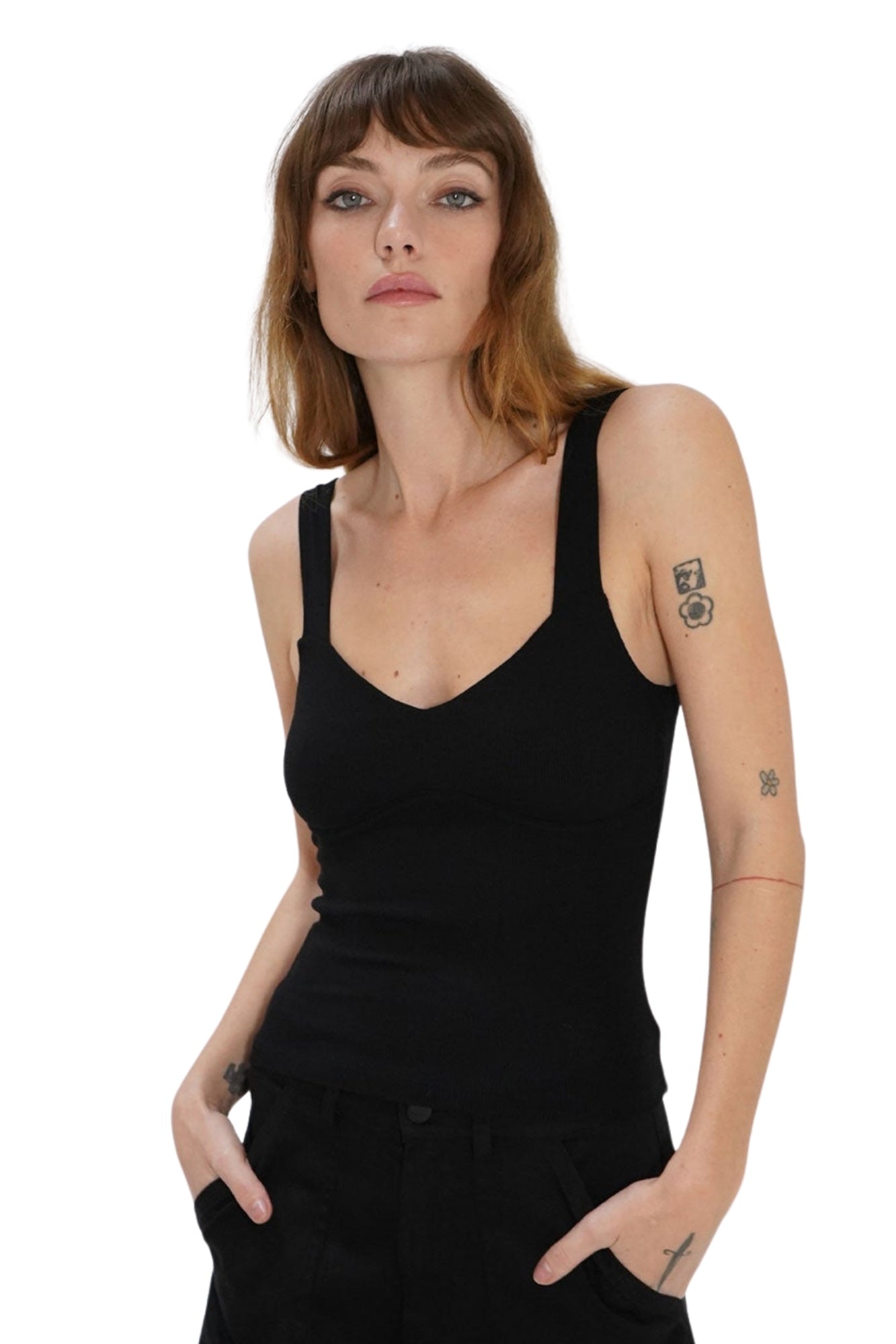 IVA RIBBED BLACK TANK