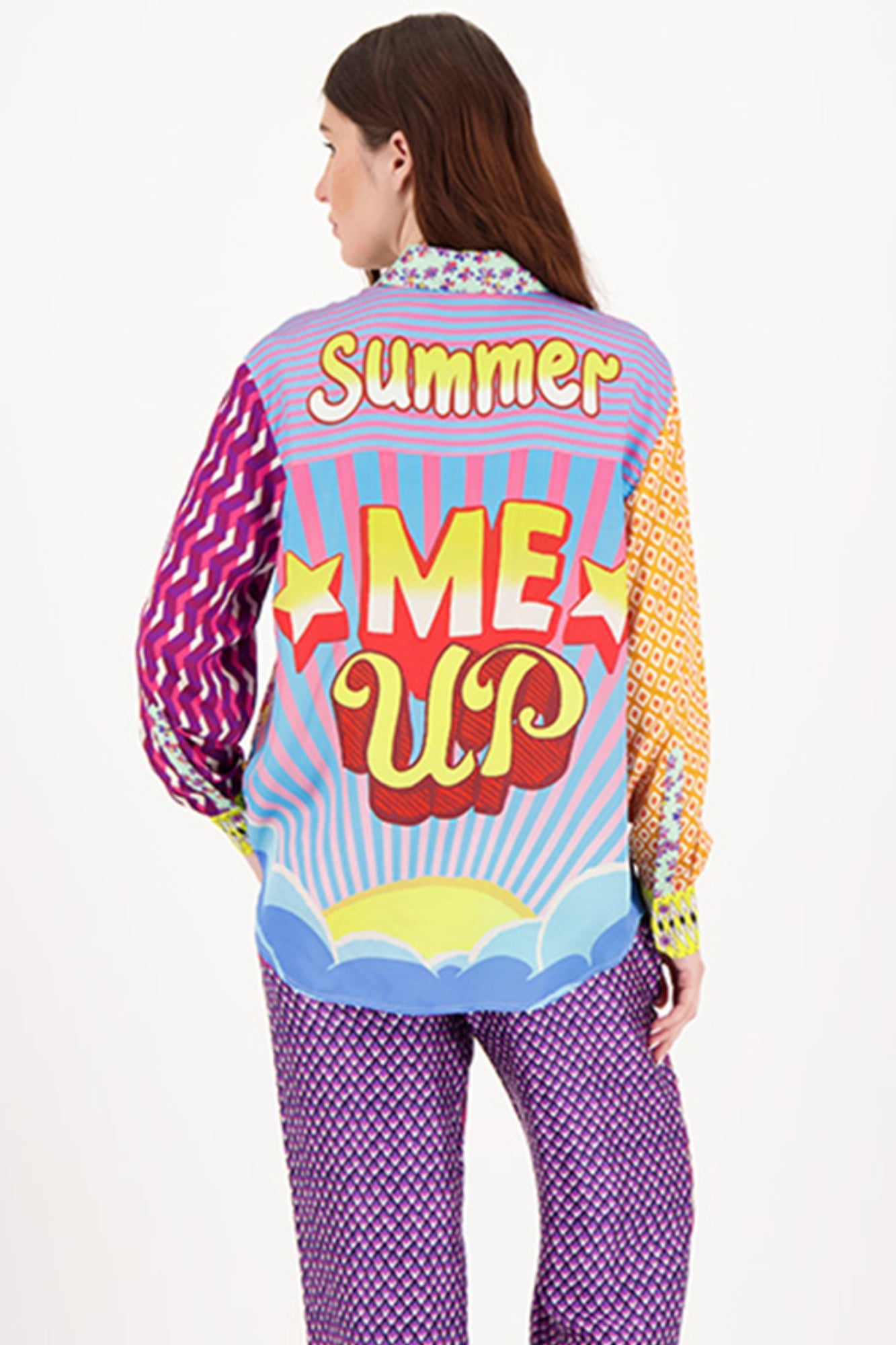 ISABEL PRINTED TWISTED LOVE SHIRT