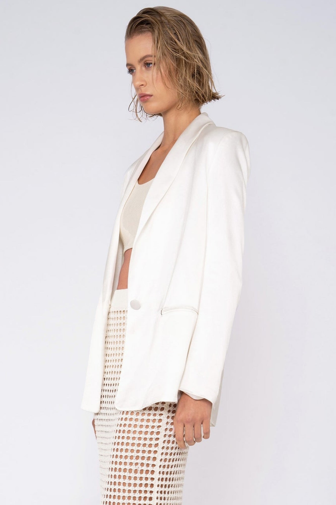 ALEXIS WHITE BLAZER