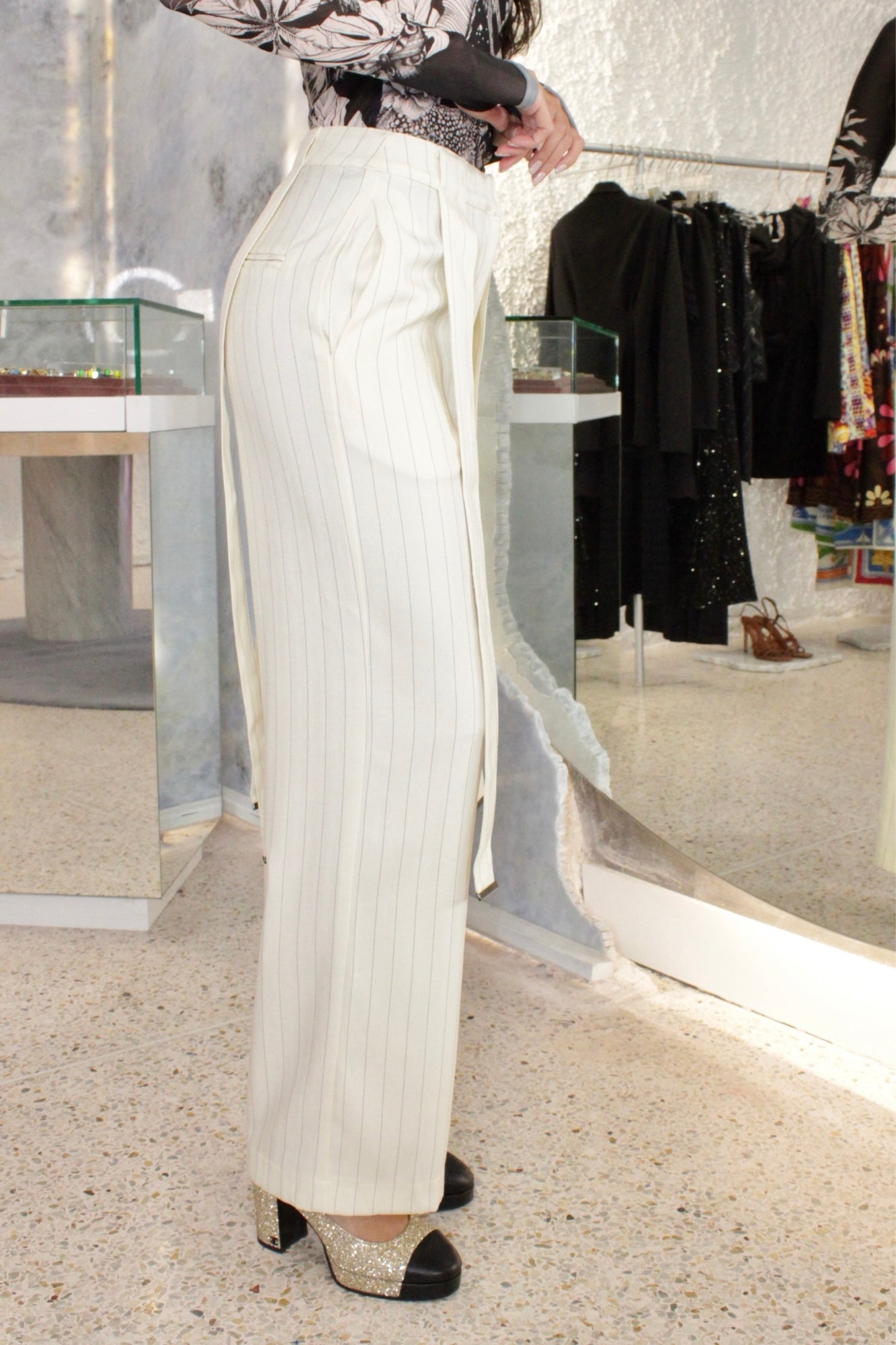 PINSTRIPE IVORY BLACK TROUSER