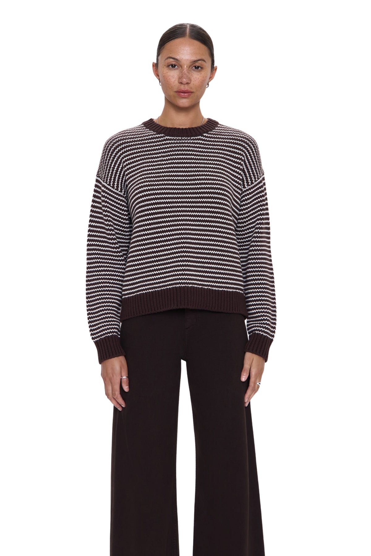 AURA RELAXED CREW NECK SWEATER