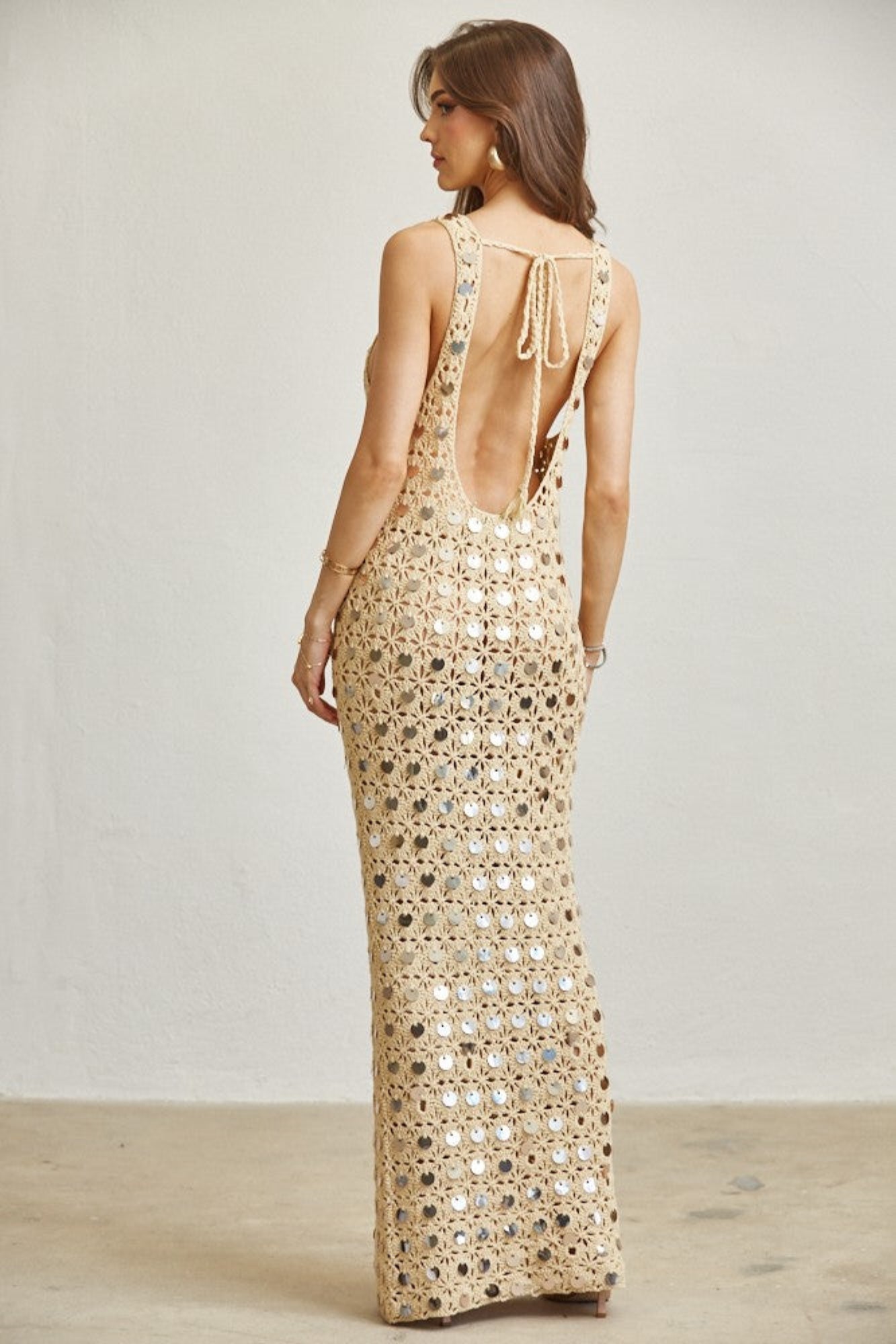 ROUND SEQUIN KNITTED GOLD MAXI DRESS