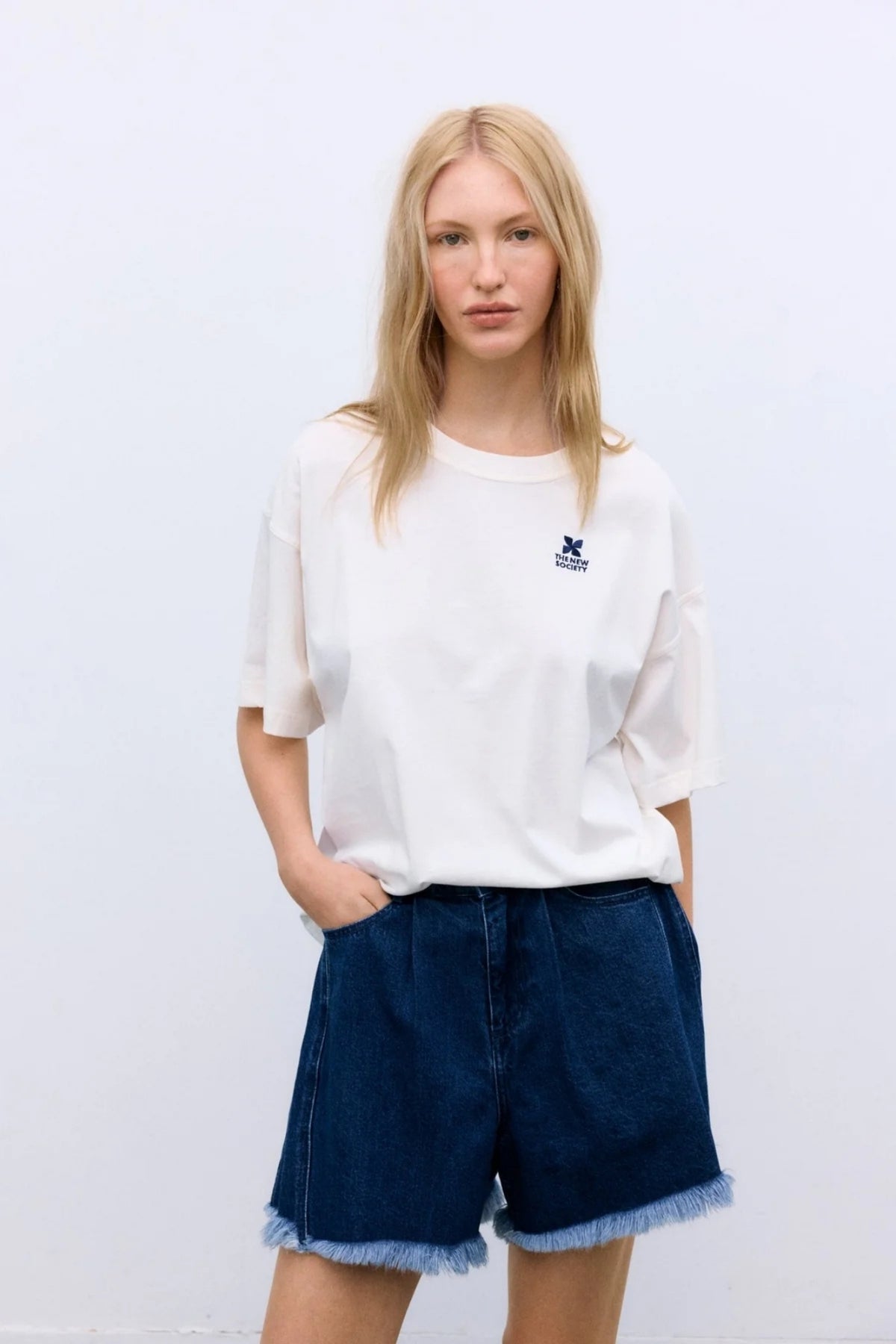 TNS SHORT INDIGO DENIM