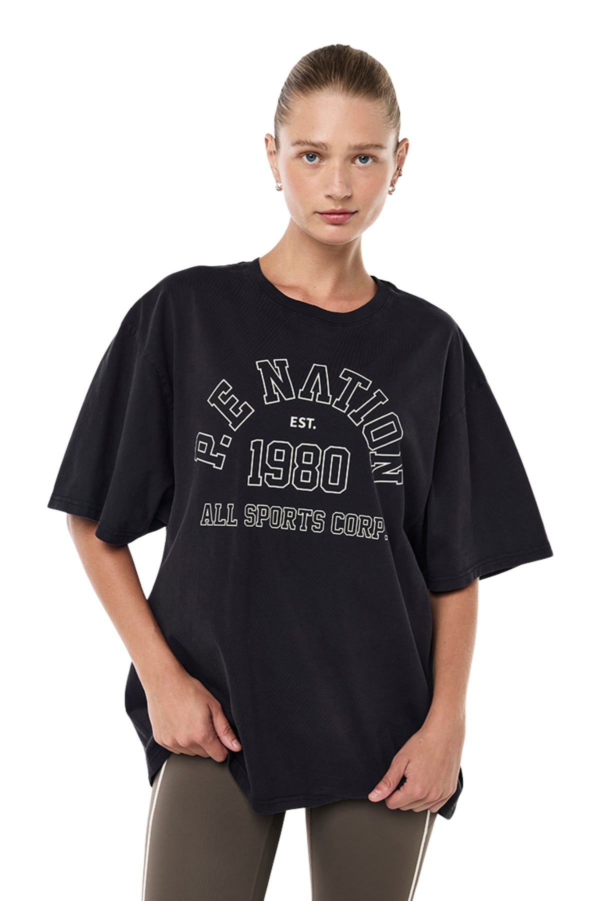 ALTITUDE TEE IN WASHED BLACK