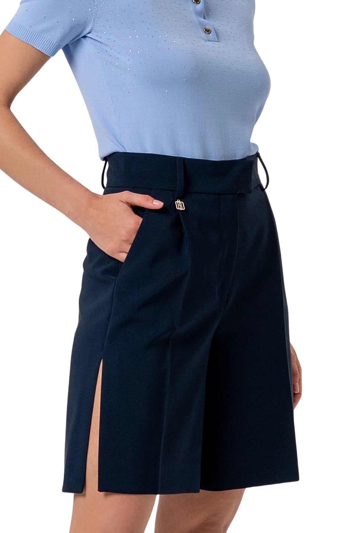 BERMUDA REGULAR FIT IN DARK BLUE