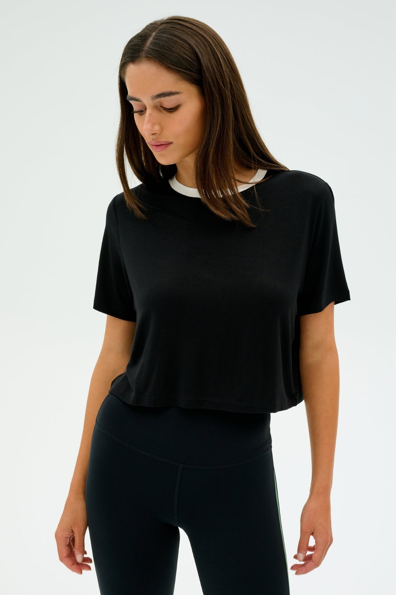 DJUNA CROP BLACK AND WHITE RINGER