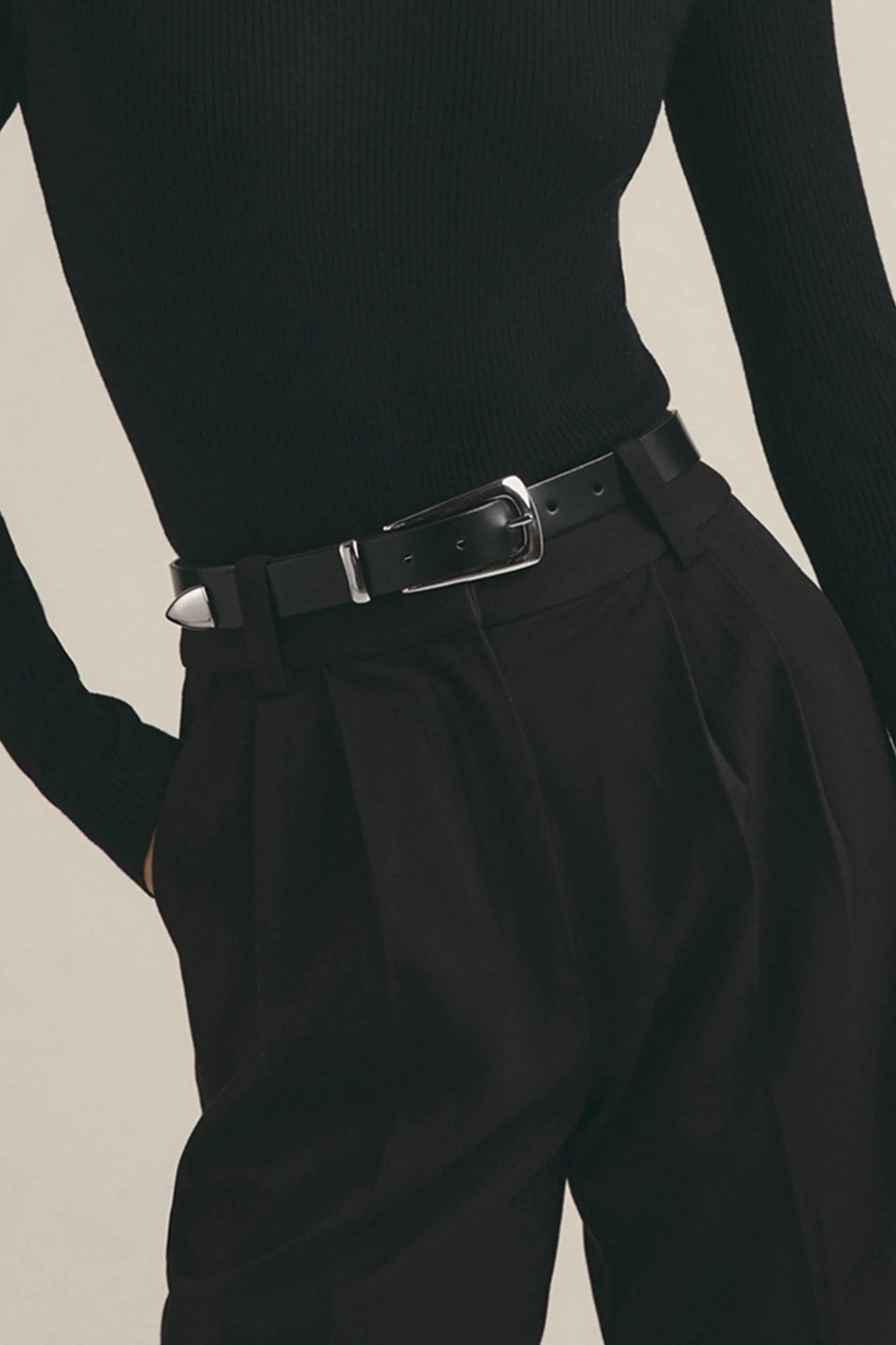 THE STATEMENT BLACK NICKEL BELT