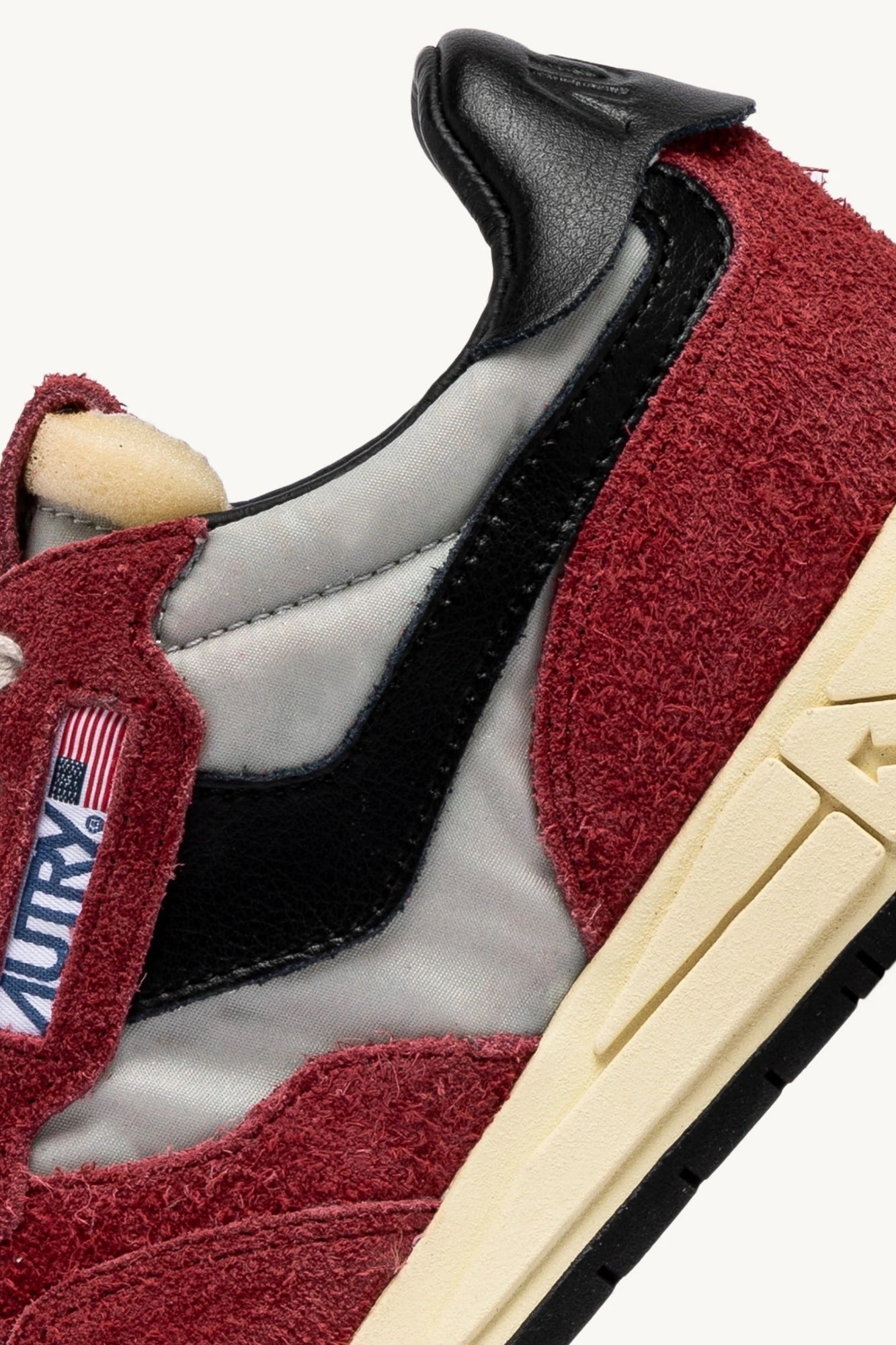 REELWIND LOW SNEAKERS IN RED AND BLACK NYLON AND SUEDE