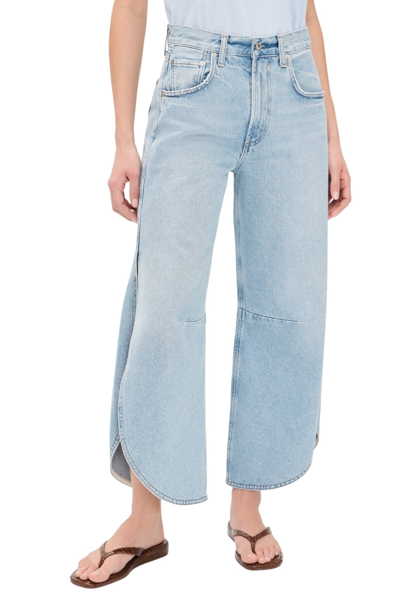 TULIP JEAN IN SOMERSAULT