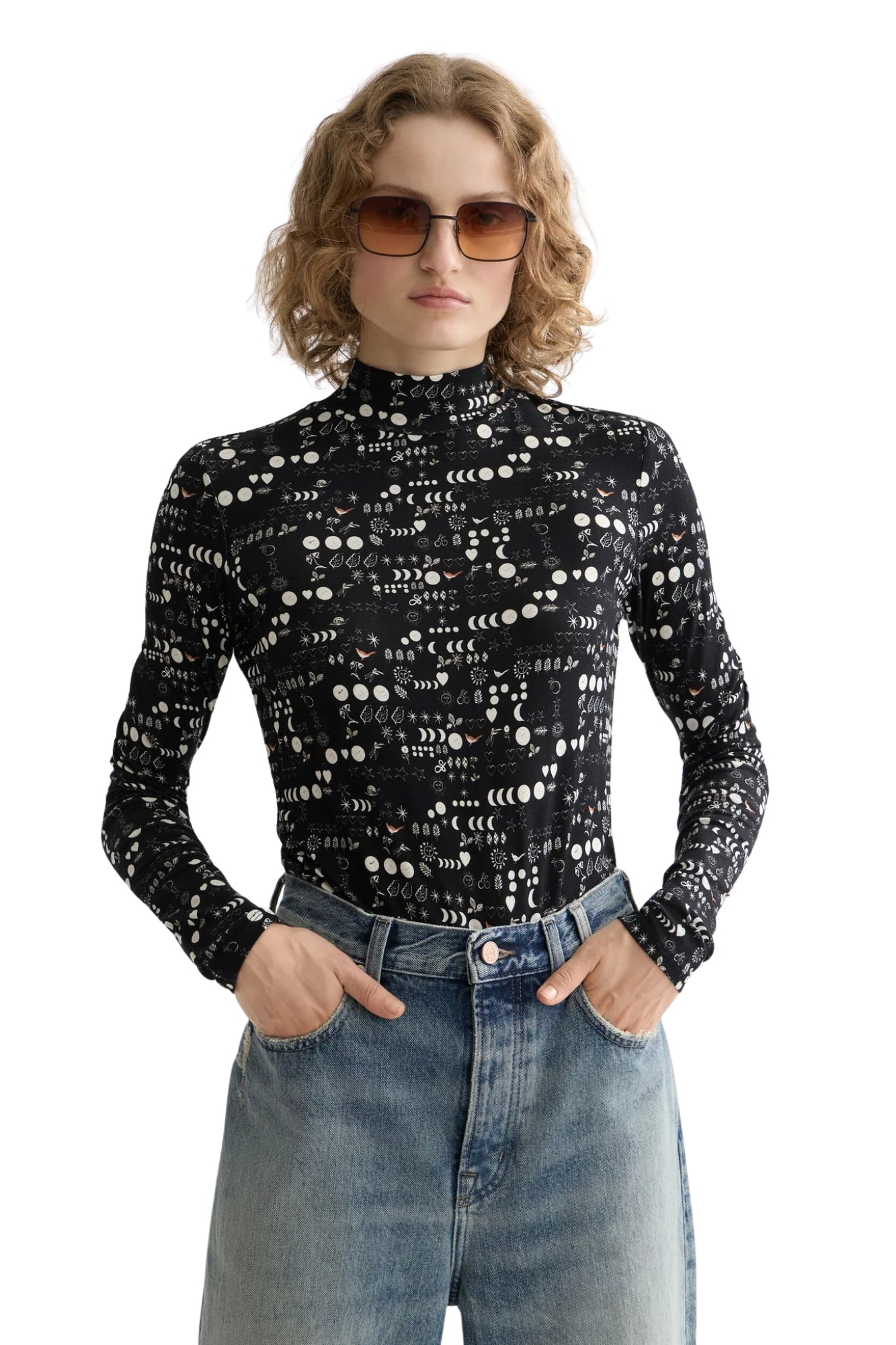 ALL OVER PRINTED MOCK NECK LONG SLEEVE