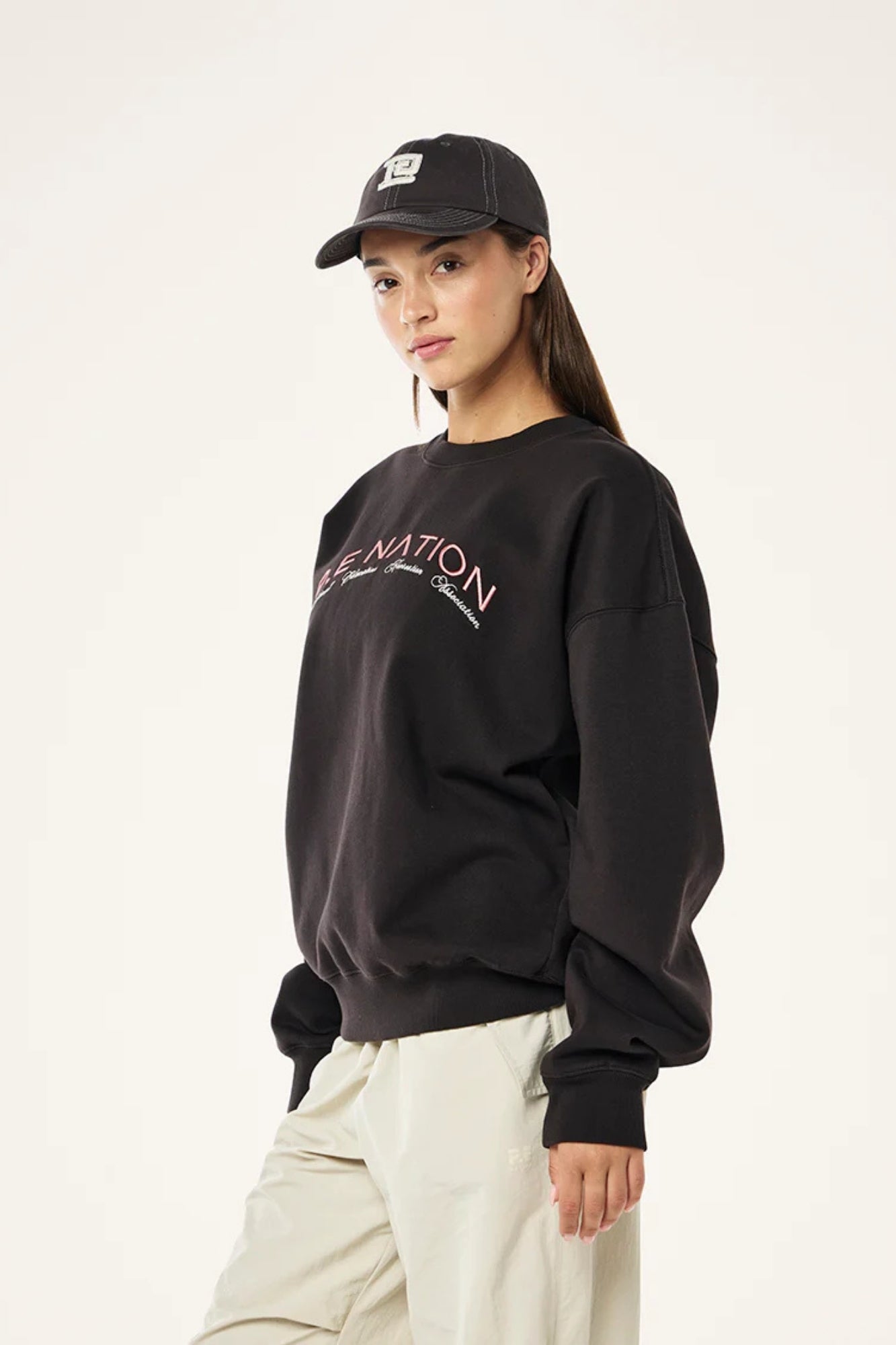 VOLUME WASHED LICORICE SWEAT