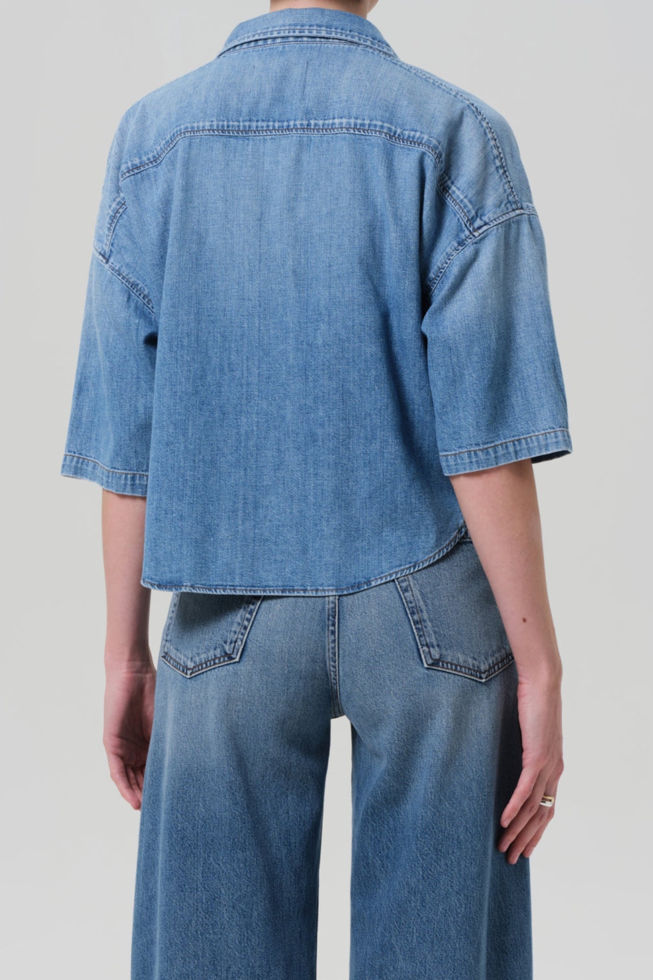 FRANCES CROPPED CAPE BUTTON UP IN SKYLAND