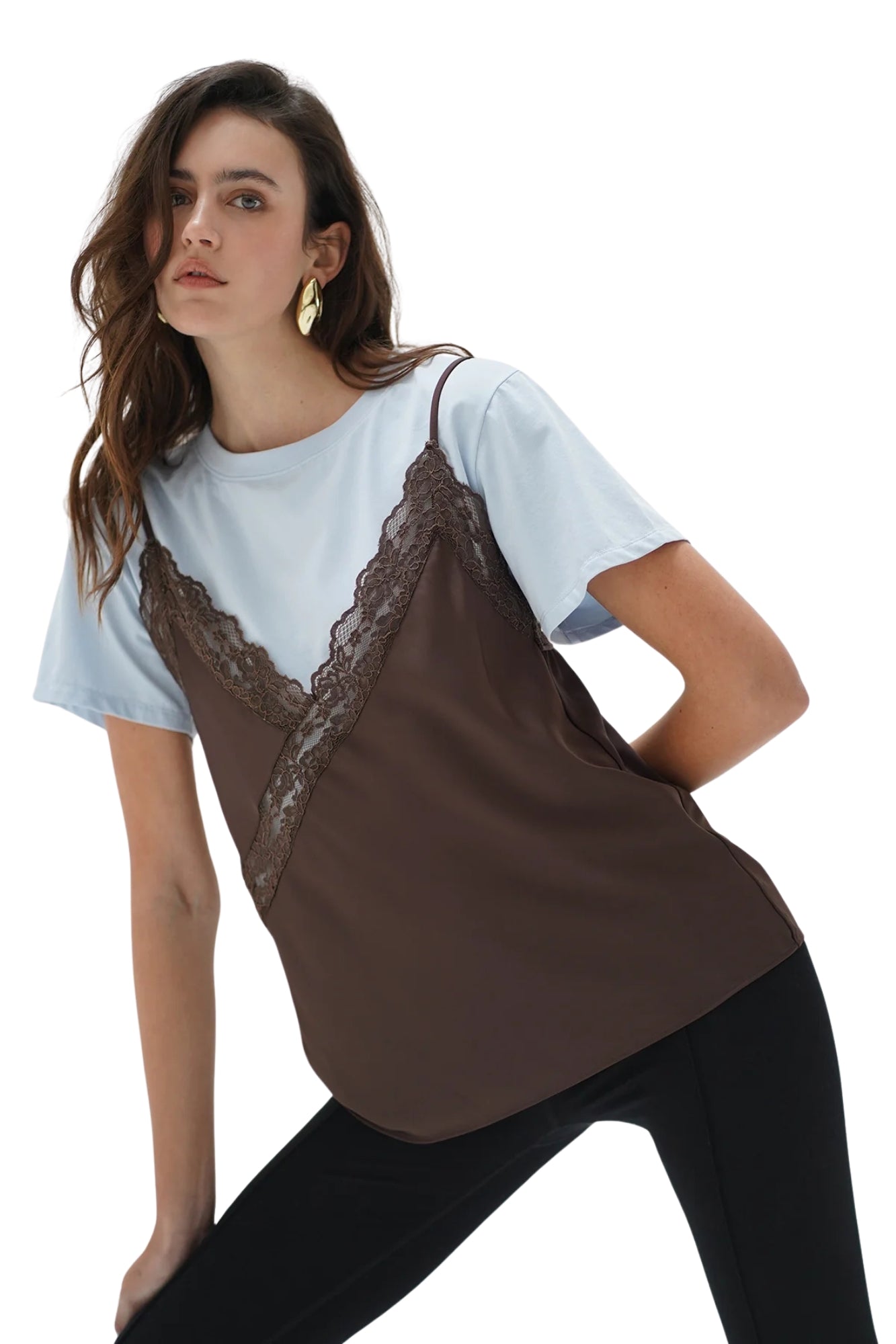ROWAN CAMI LAYER TEE IN CACAO AND BLUE
