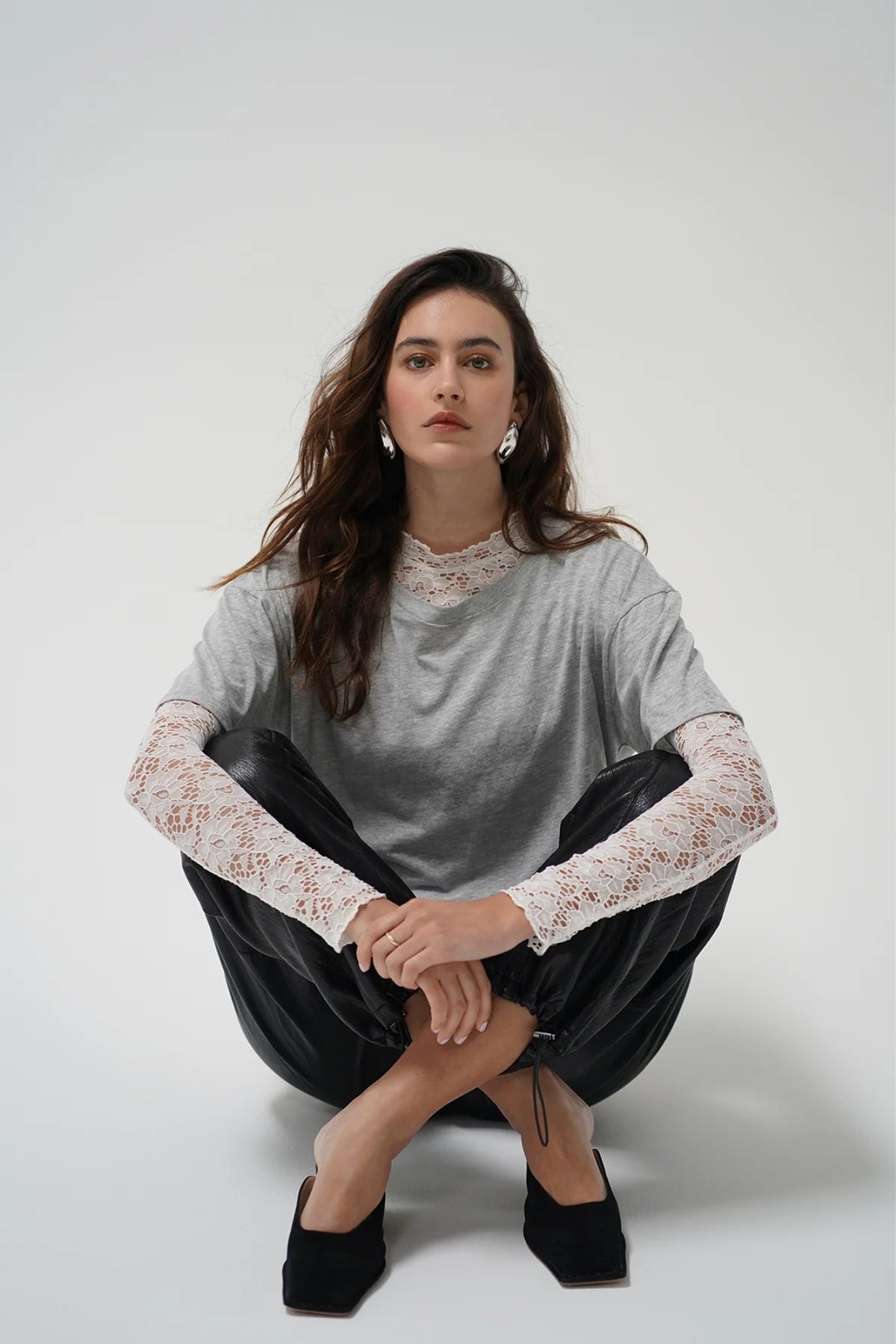 MIRAGE LACE TWO PIECE LONG SLEEVE GREY