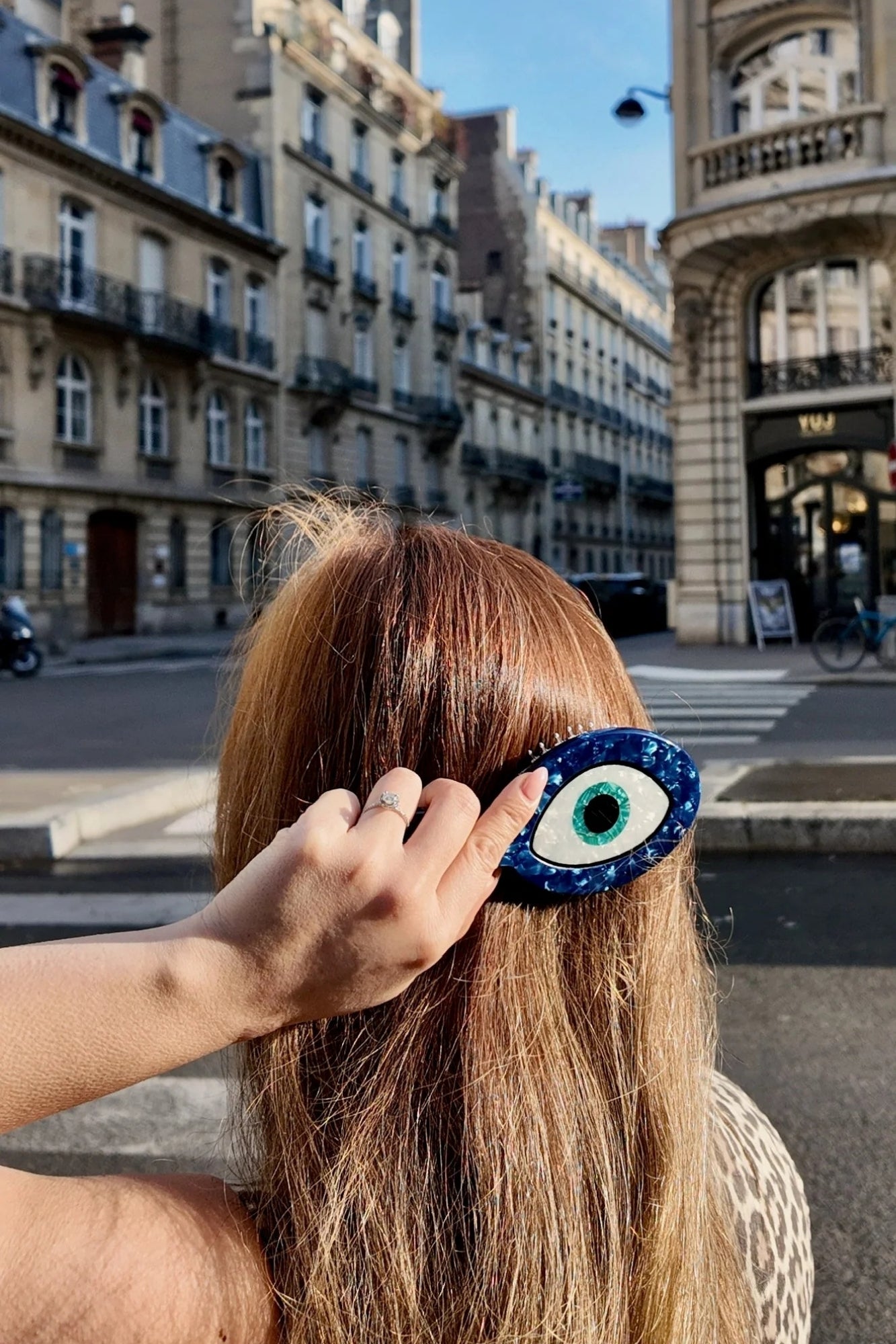 EVIL EYE HANDBAG HERO BRUSH
