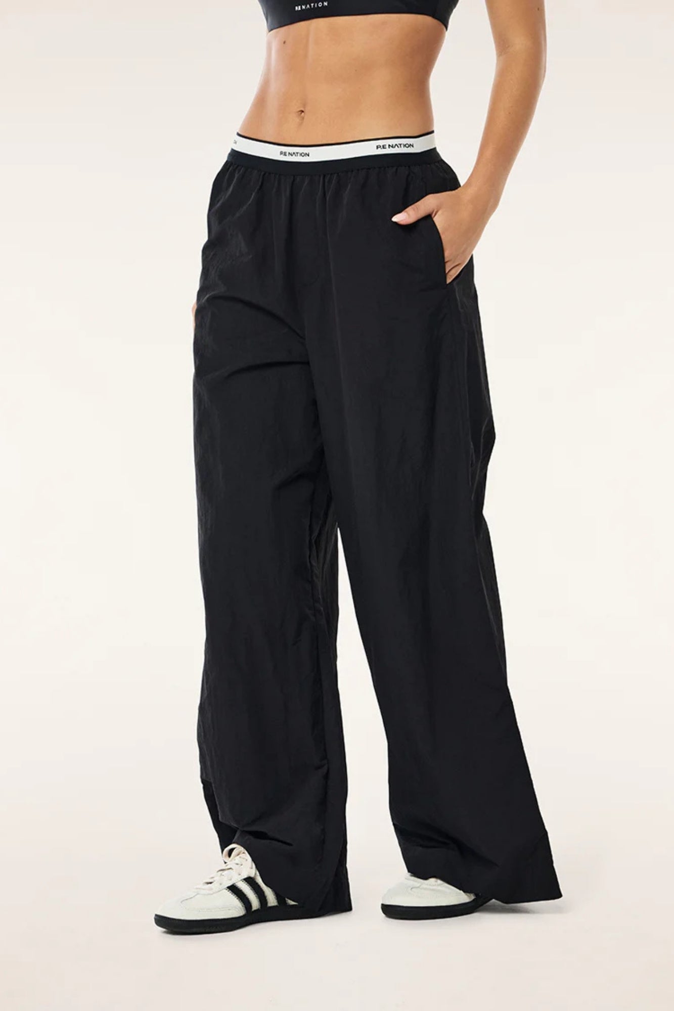 AVANT PANT IN BLACK AND WHISPER WHITE