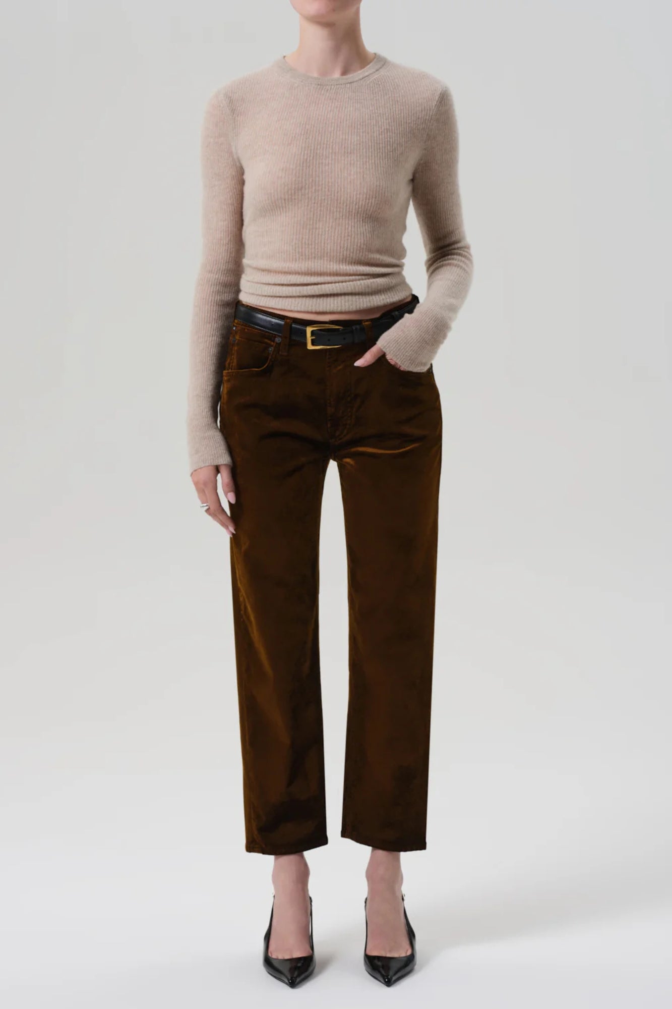 DELFINA GOLDEN IN VELVET