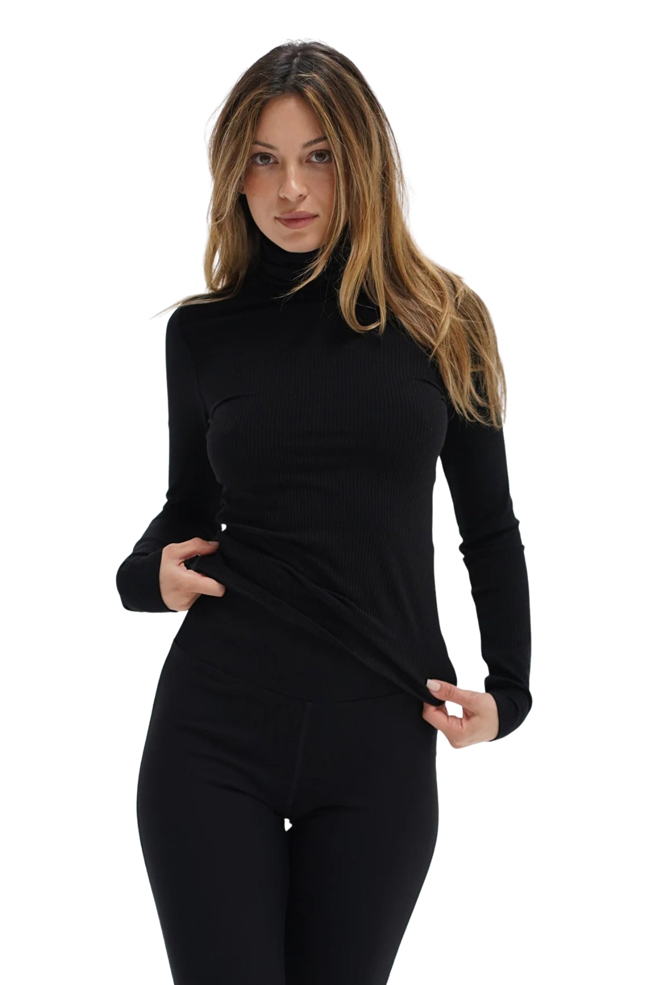 REED RIBBED  LONG SLEEVE  BLACK TURTLENECK