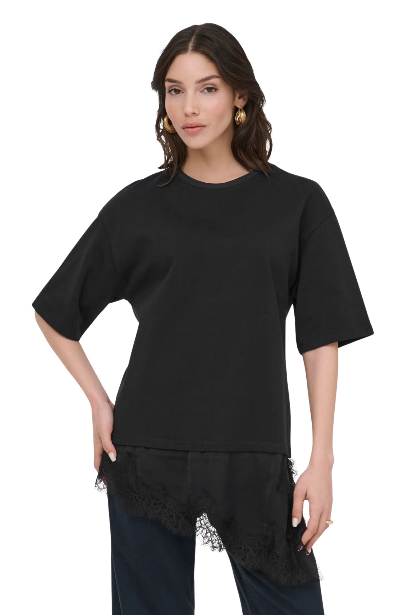 ASYMMETRICAL LACE-TRIM TEE IN BLACK