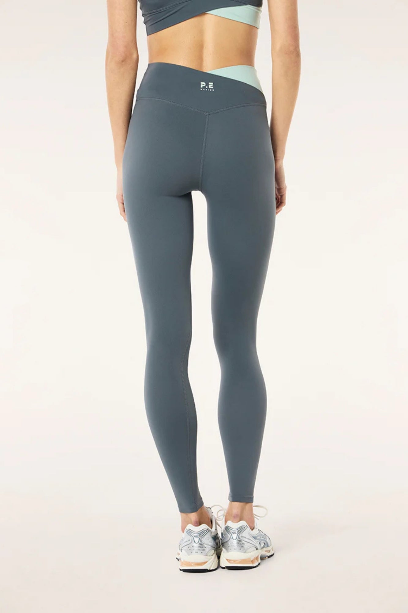 WANDER FULL LENGTH THUNDER DUSTY MINT LEGGING