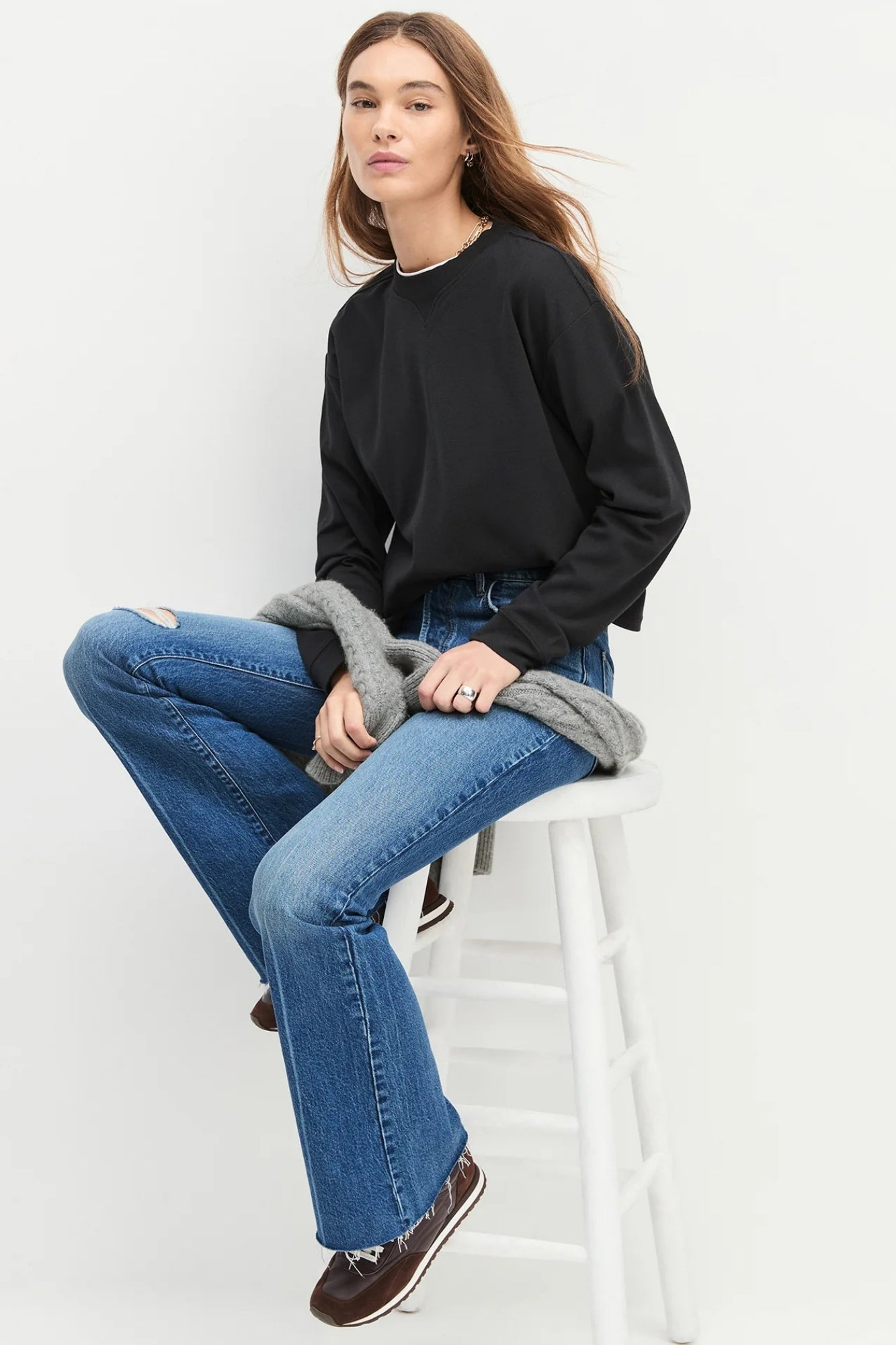 THE EVERYDAY LONG SLEEVE BLACK TEE