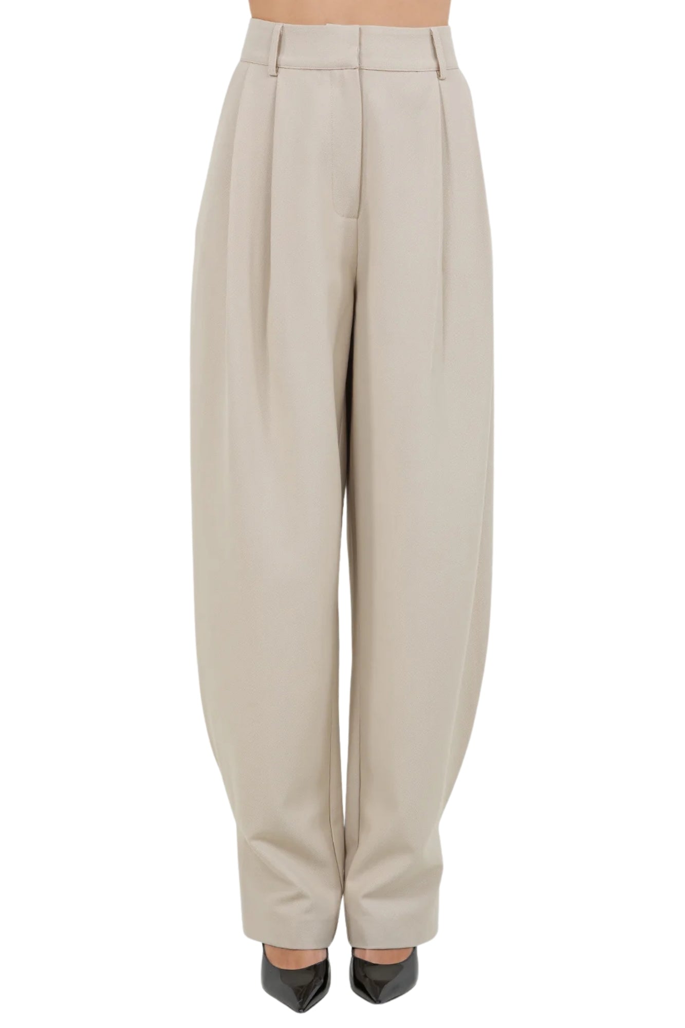SOFT WOVEN PLEATED TROUSER WITH TAPERED LEG KHAKI OPENING