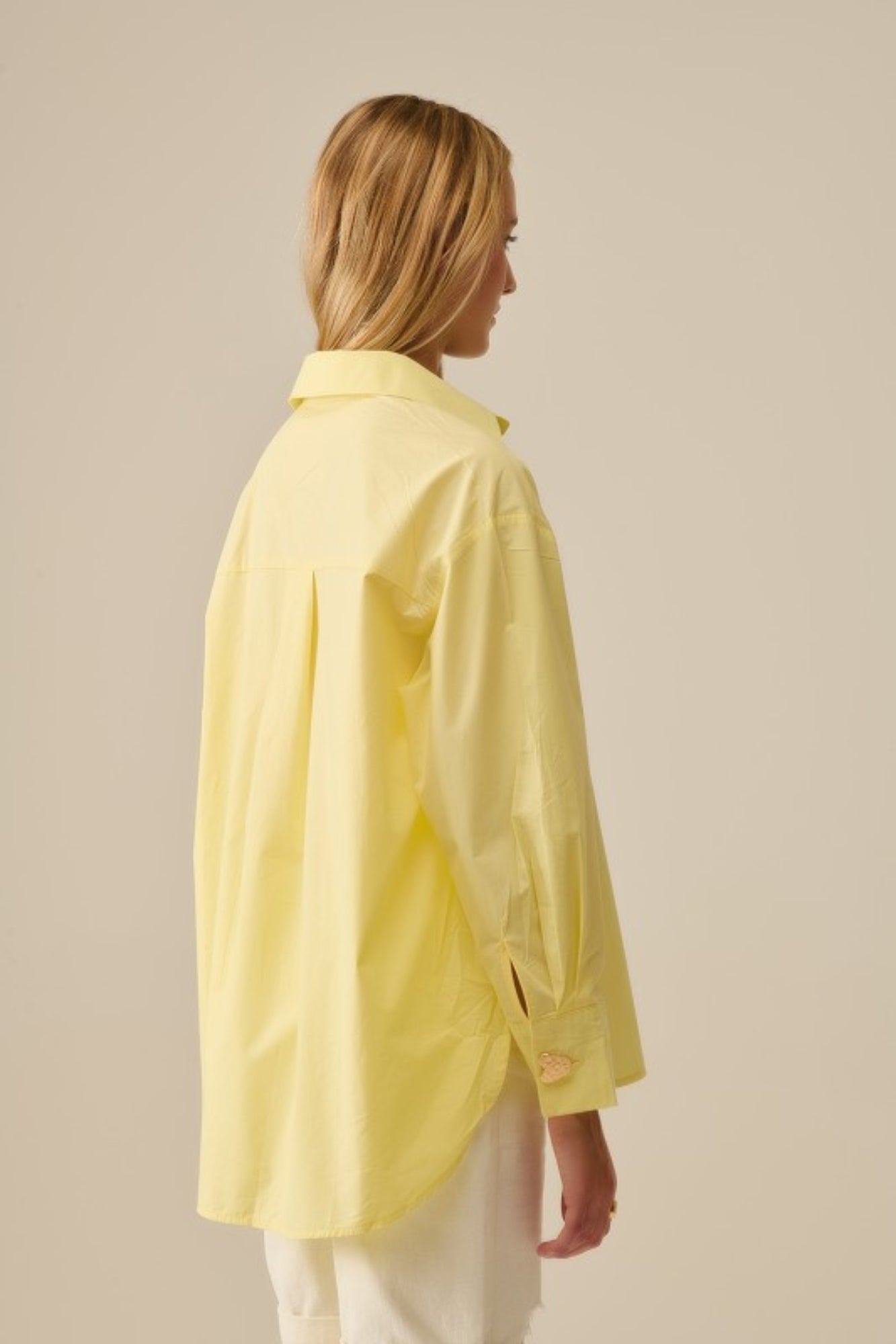 POPLIN SHIRT WITH GOLD HEART BUTTONS IN YELLOW