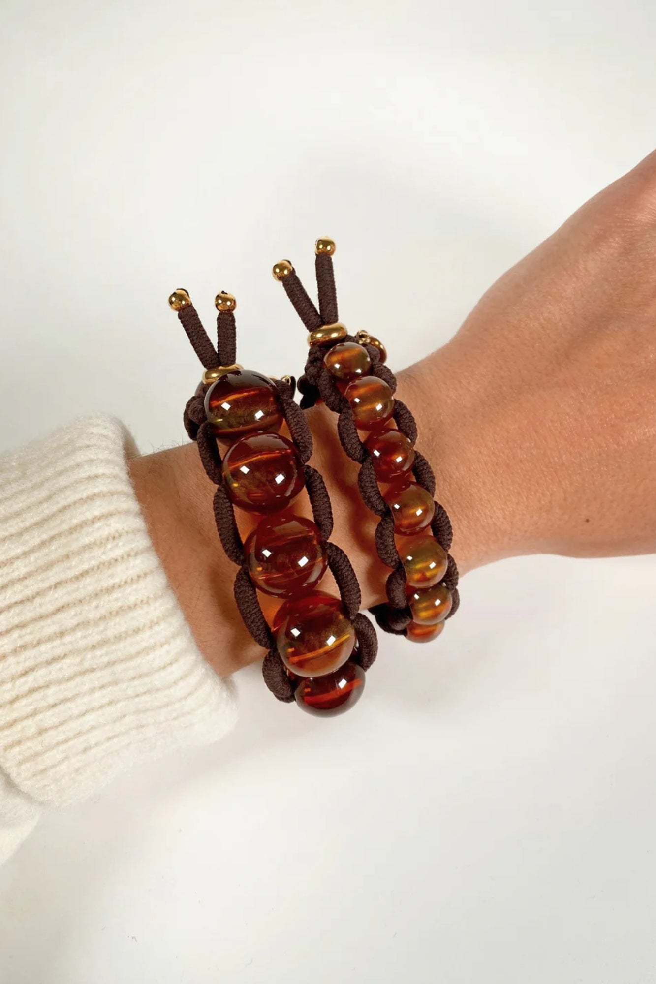 BICHOU SMALL MARBLE BEADS AND BROWN ELASTIC HAIR TIE