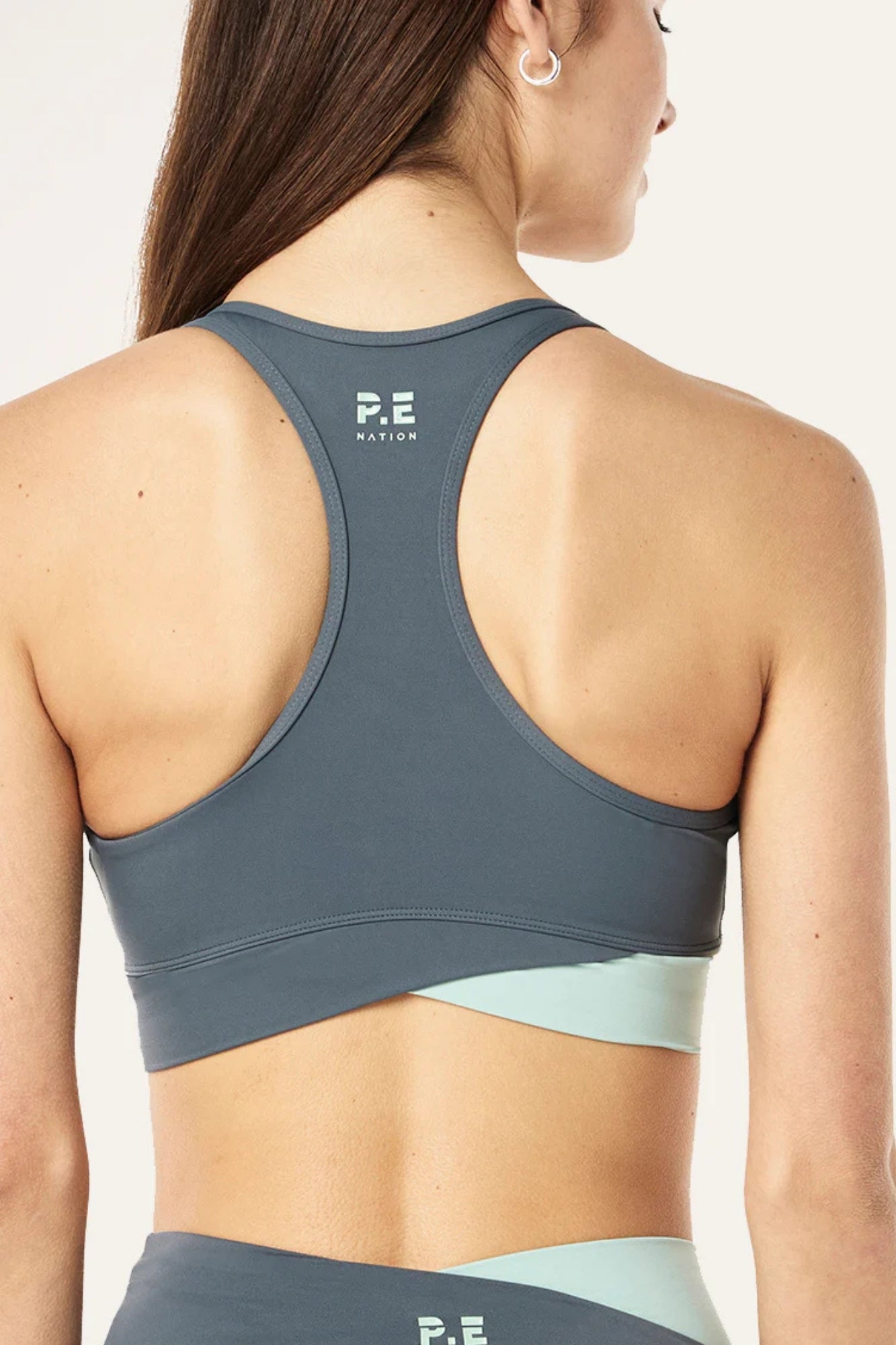 WANDER THUNDER DUSTY MINT SPORTS BRA