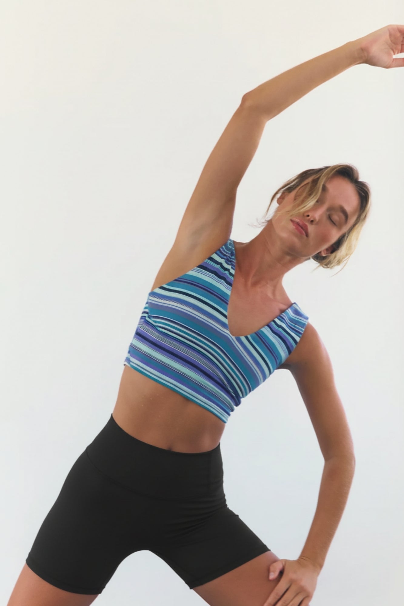 NEVER BETTER BLACK SILICON LOGO SHORT