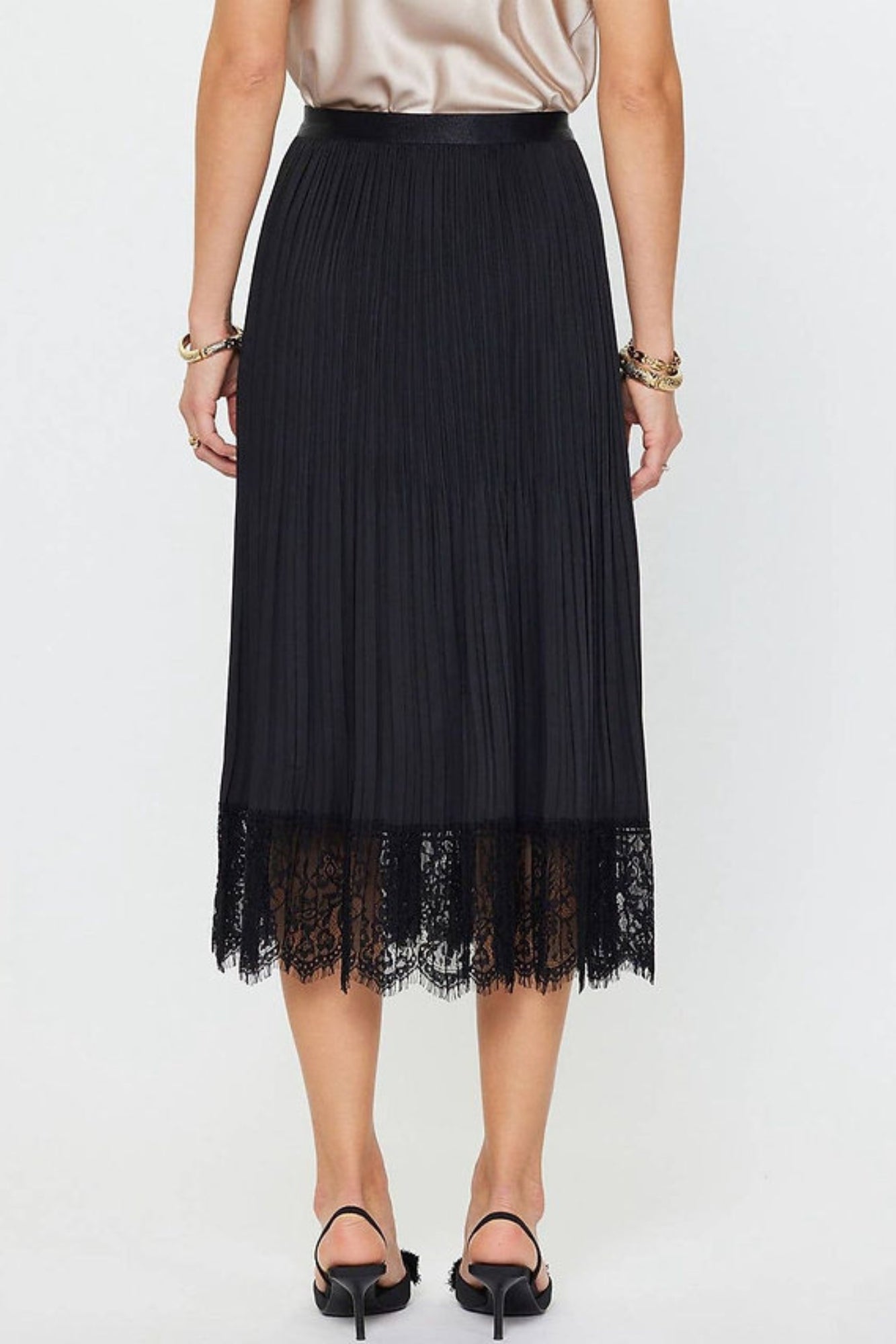 PLEATED MIDI BLACK SKIRT
