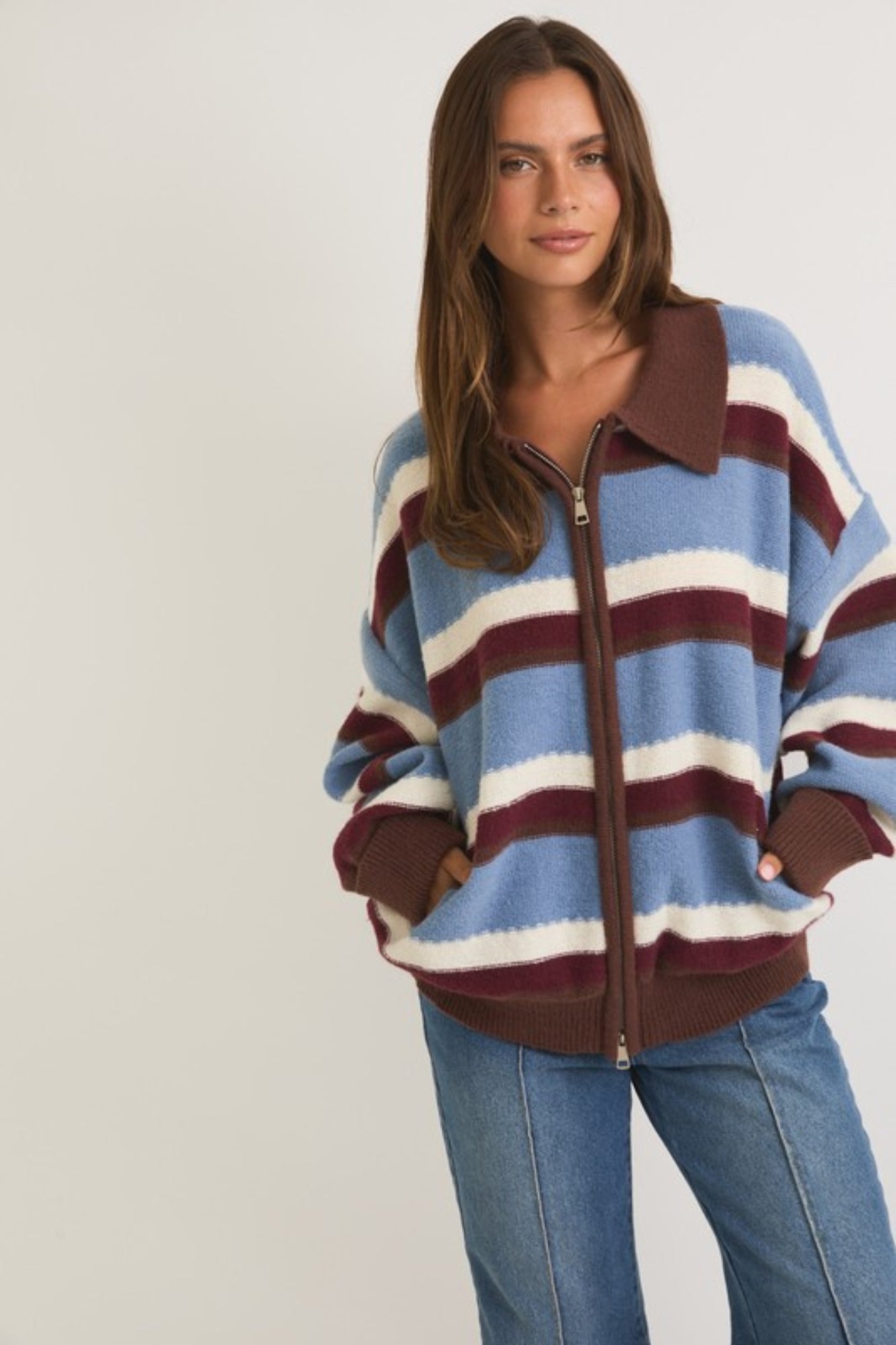 ZIPPER FRONT COLLARED BLUE STRIPE SWEATER