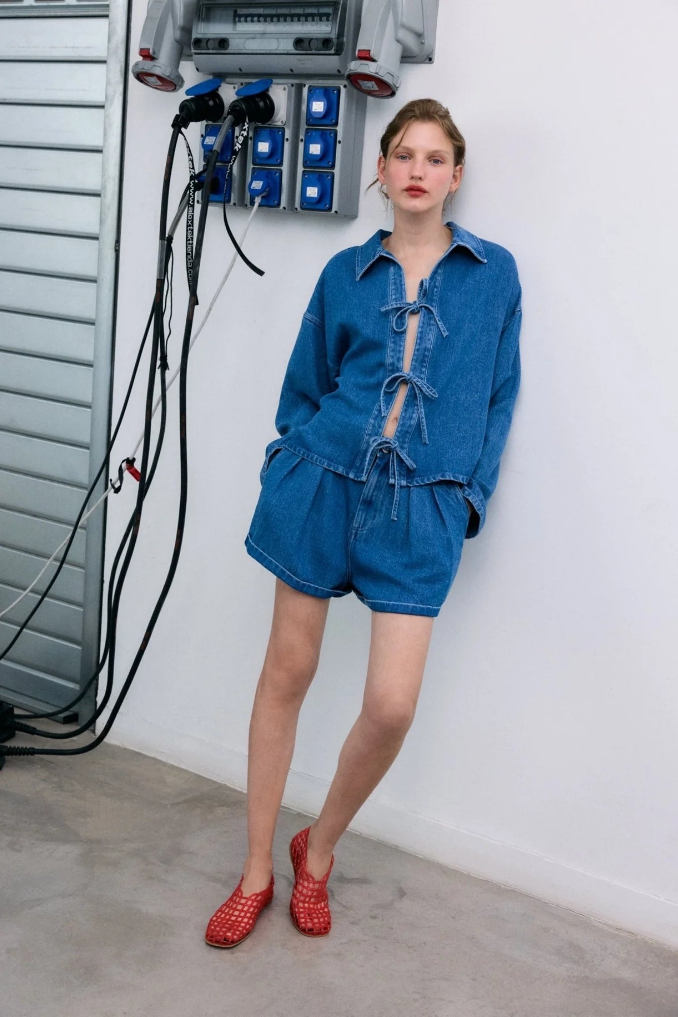 TNS TENCEL SHORT MID DENIM