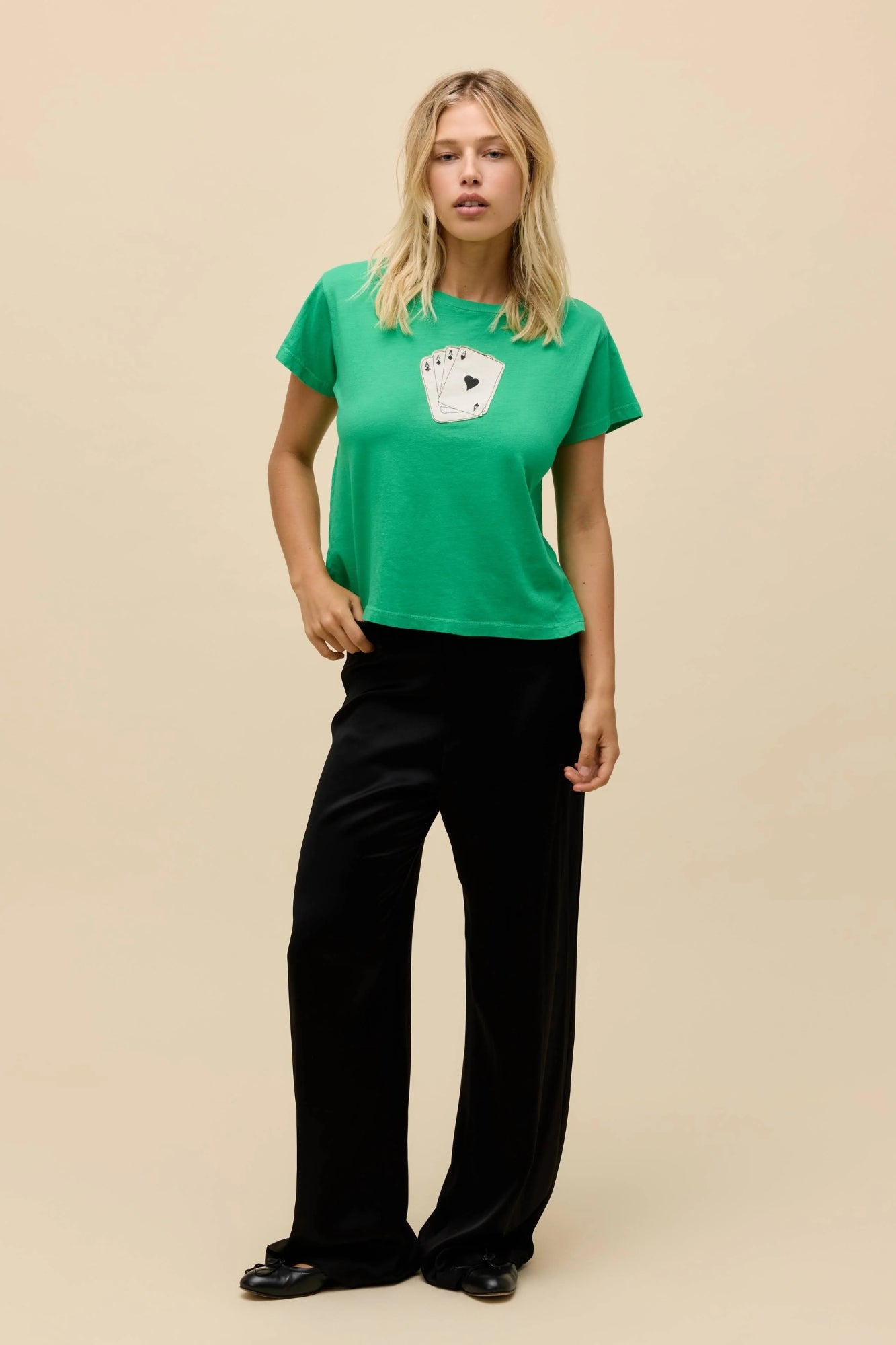 PLAYING CARDS LUCKY GREEN SOLO TEE