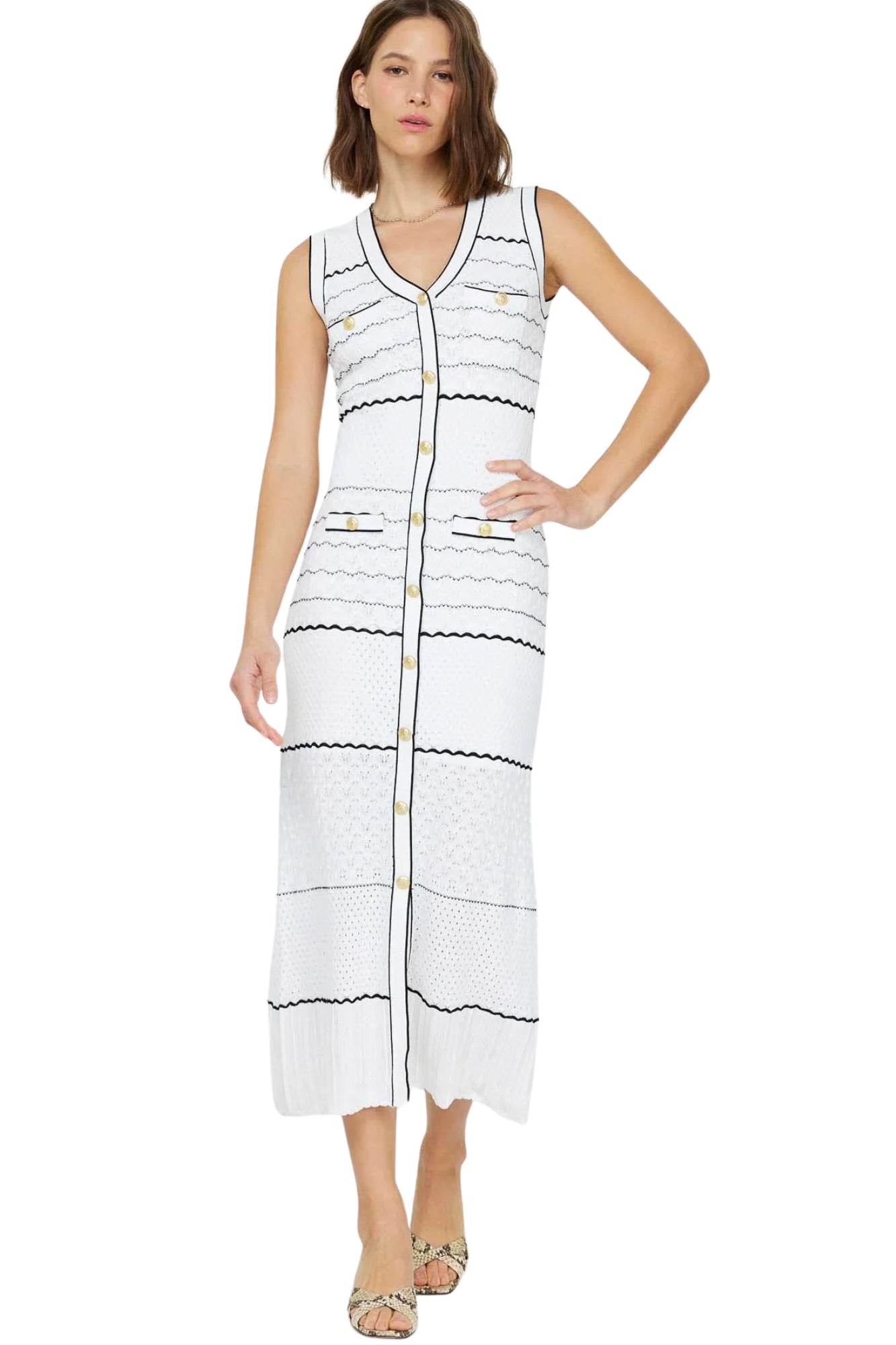 SLEEVELESS WHITE KNIT DRESS