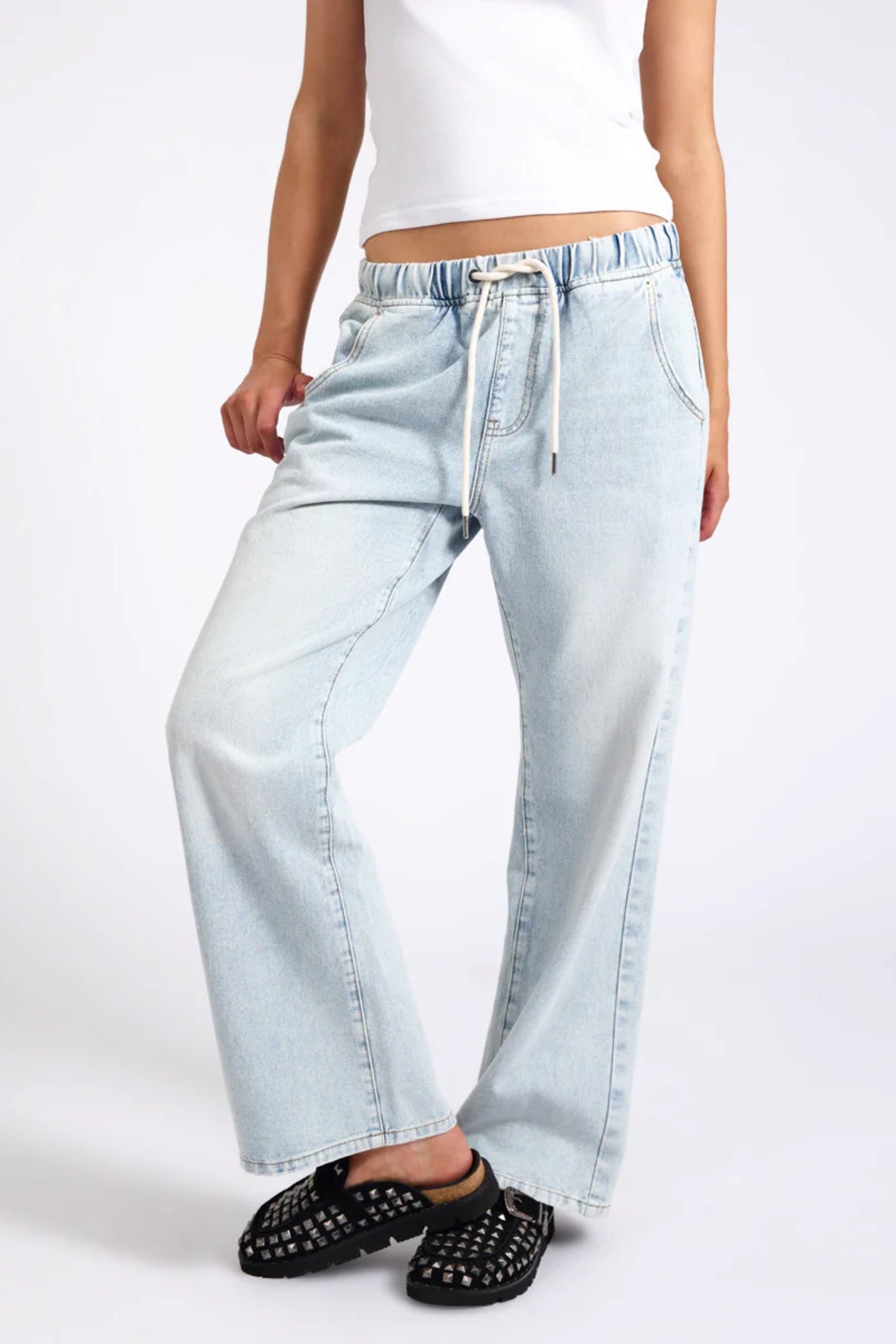 ROADHOUSE MID WAIST WIDE LEG DRAWSTRING BLUE LATTE DENIM JEAN